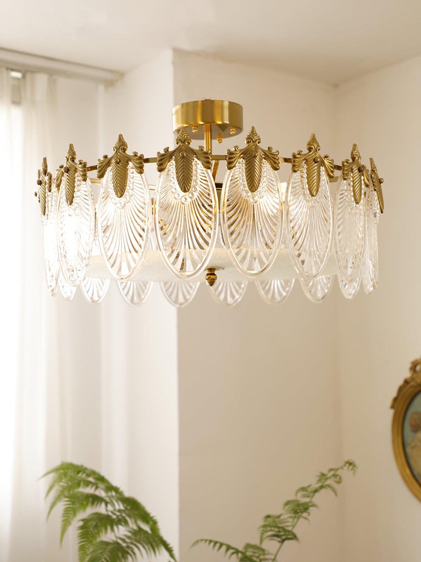 Decorative Pattern Glass Round Chandelier - YIOSI