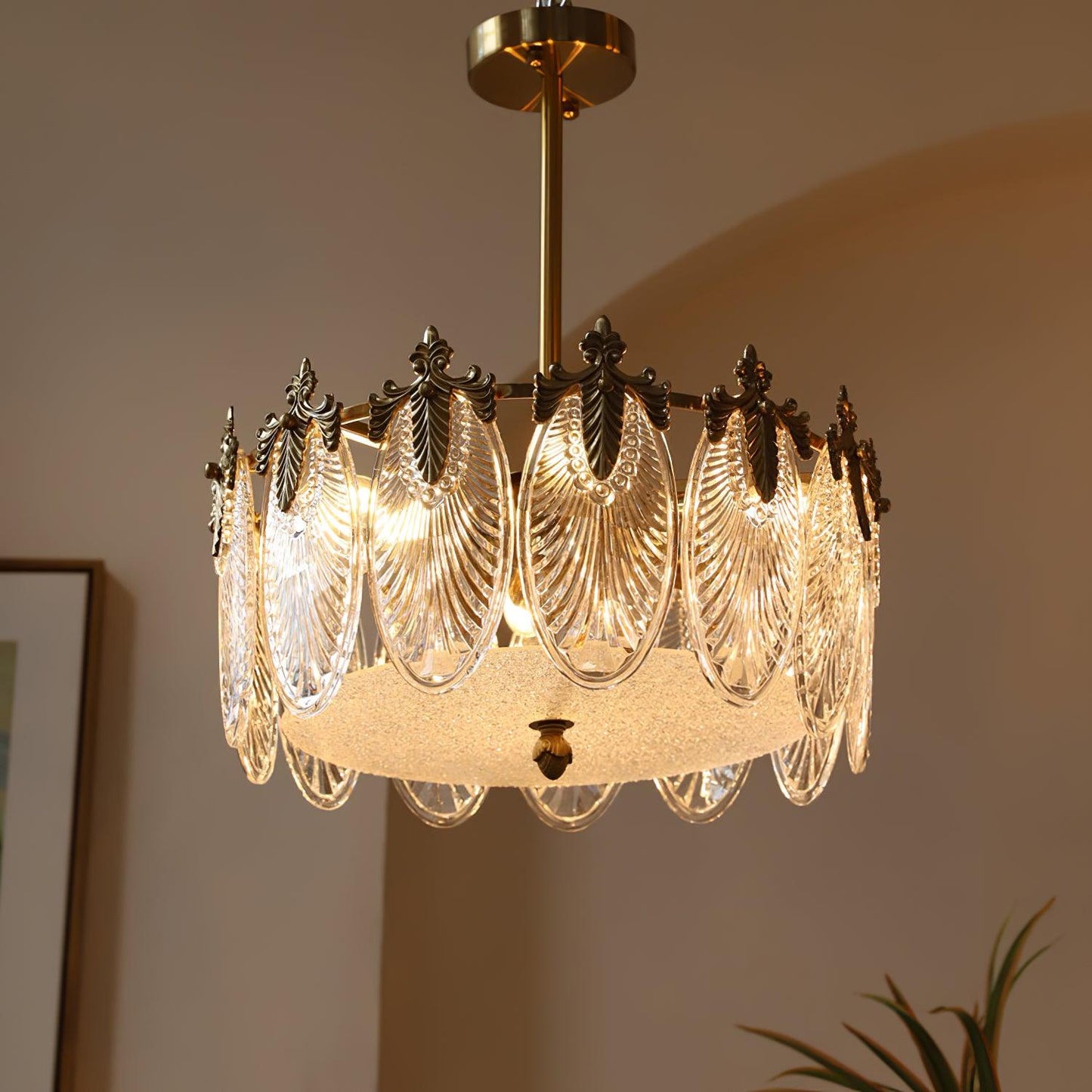 Decorative Pattern Glass Round Chandelier - YIOSI