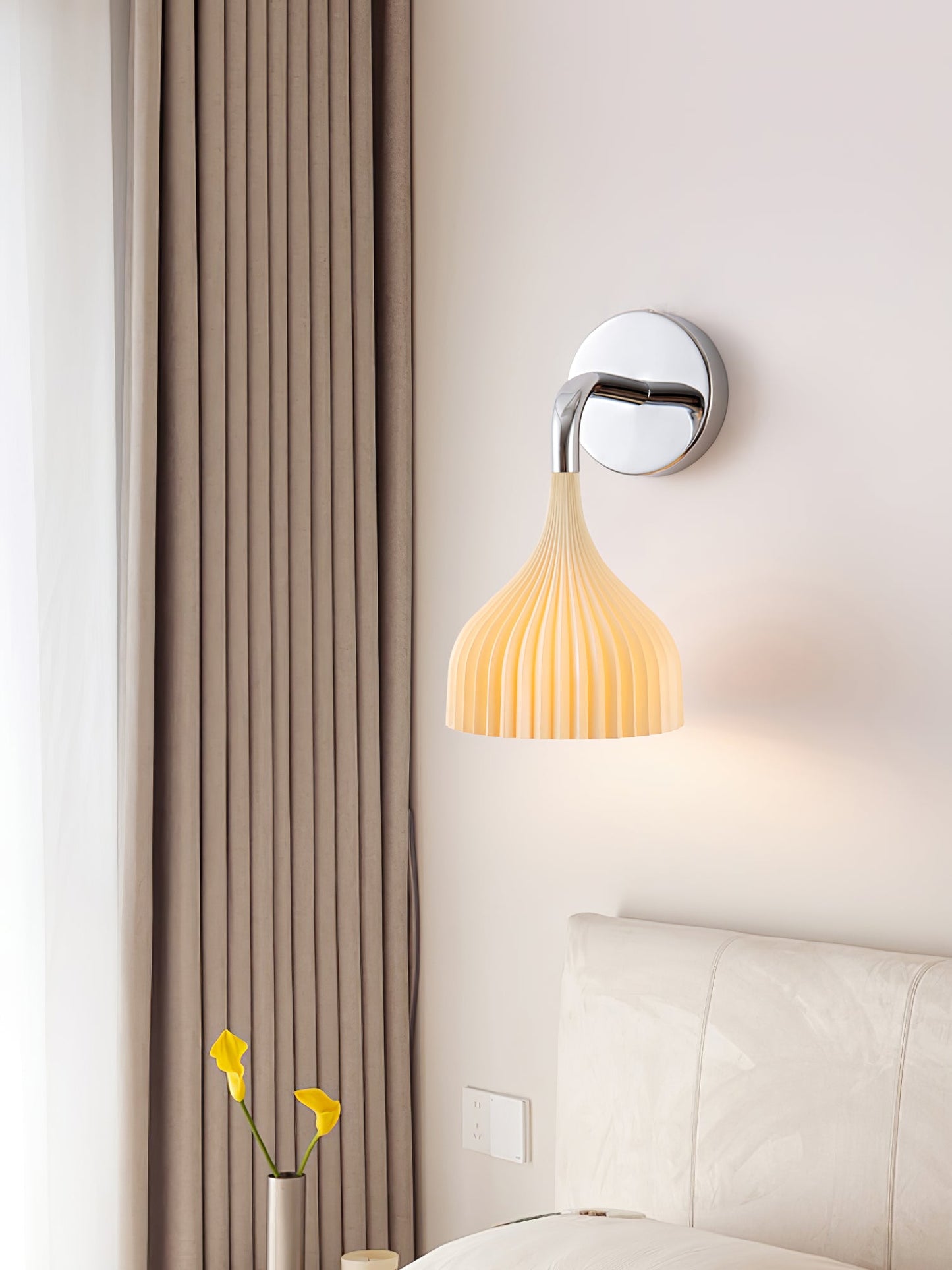 E Wall Lamp - YIOSI