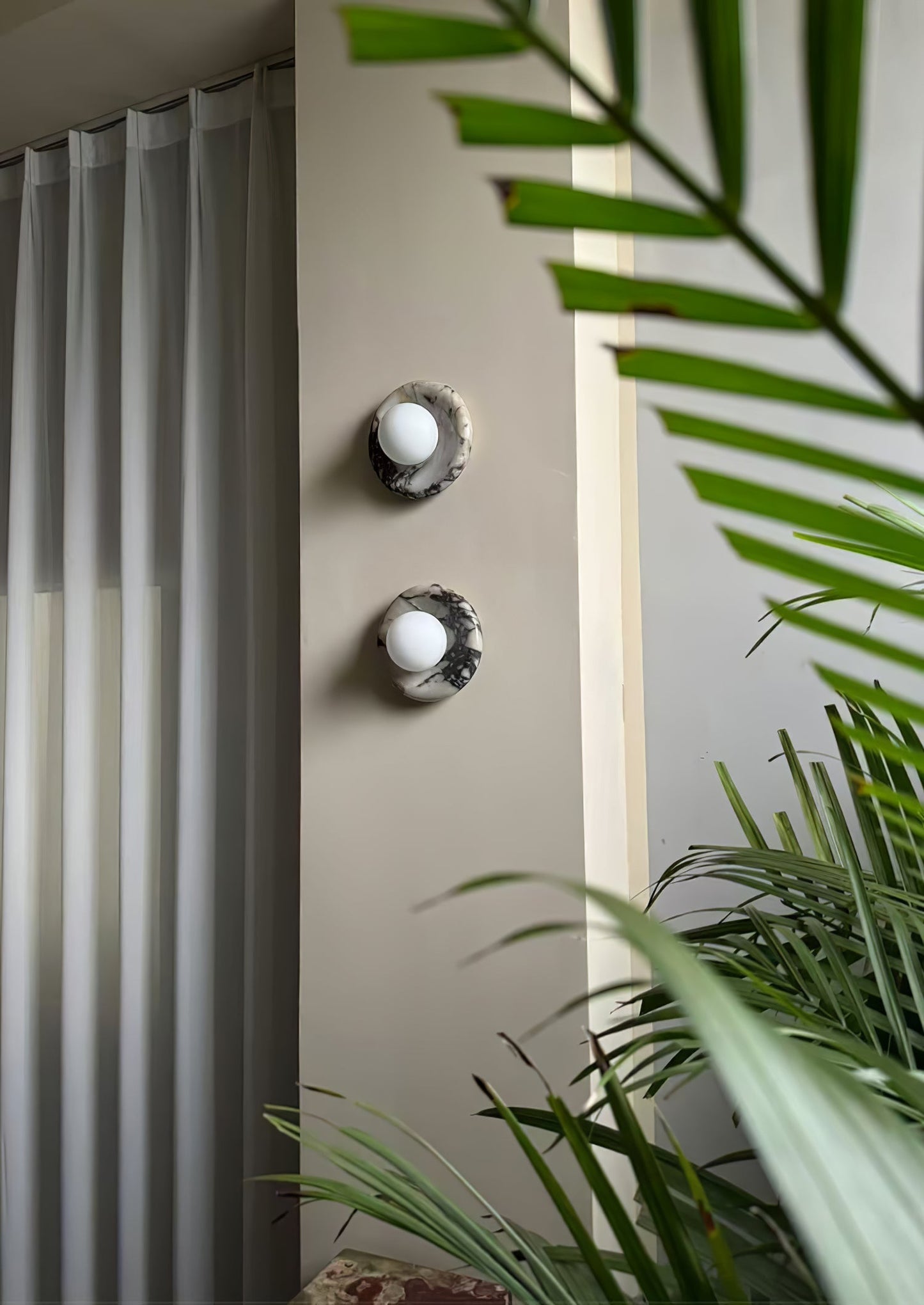 Eclora Wall Light - YIOSI