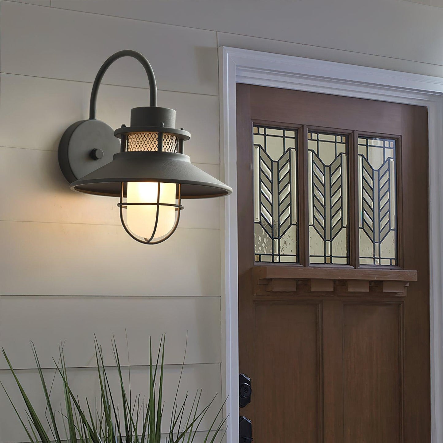Felix Outdoor Wall Lamp – Black Frosted Glass, IP65 Waterproof, Style