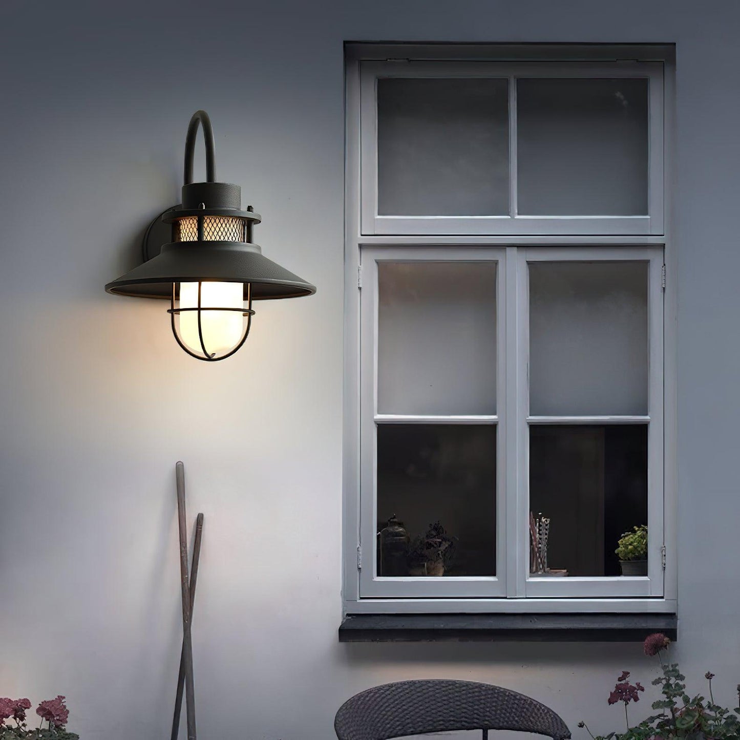 Felix Outdoor Wall Lamp – Black Frosted Glass, IP65 Waterproof, Style