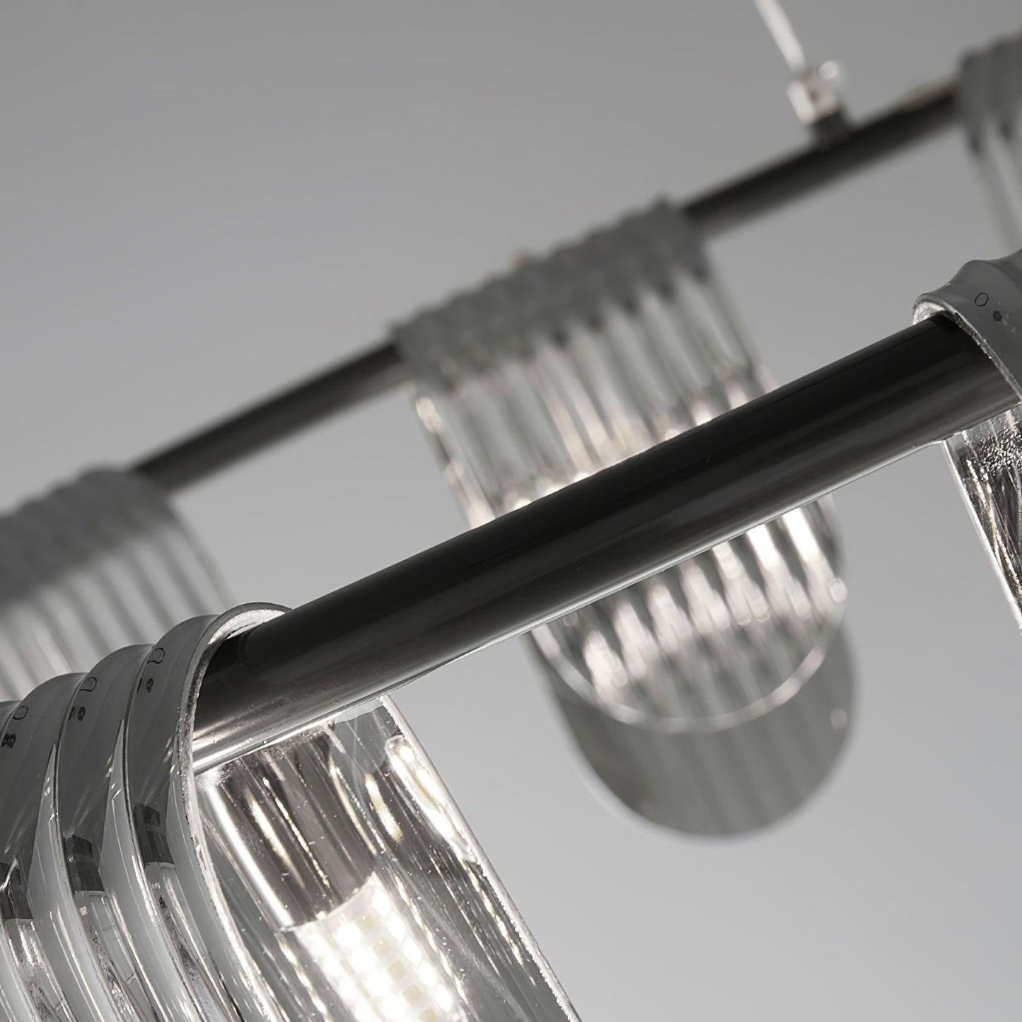Folioles Brass Chandelier - YIOSI