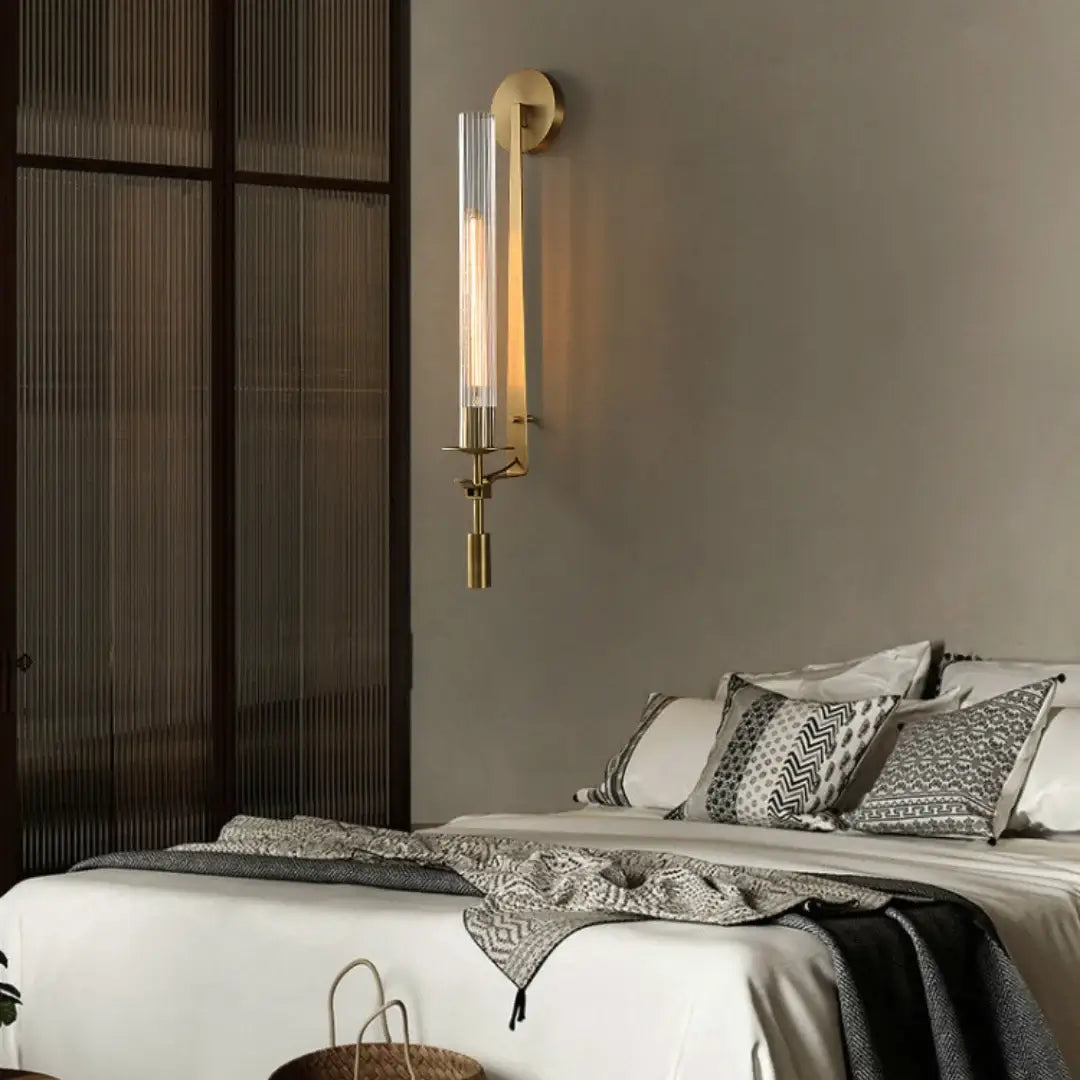 Elegant French Classicism Fontanelle Wall Lamp – Brass & Glass Sconce