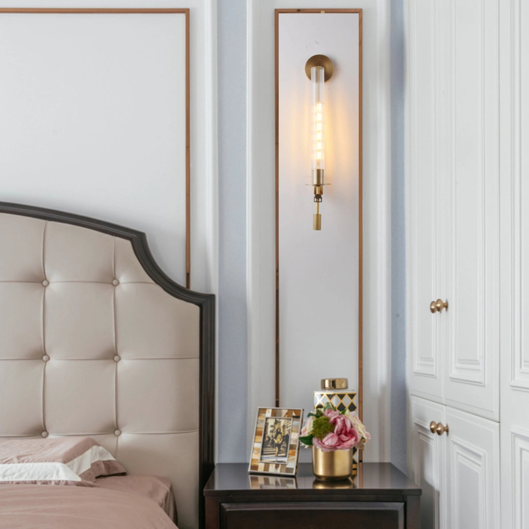 Elegant French Classicism Fontanelle Wall Lamp – Brass & Glass Sconce