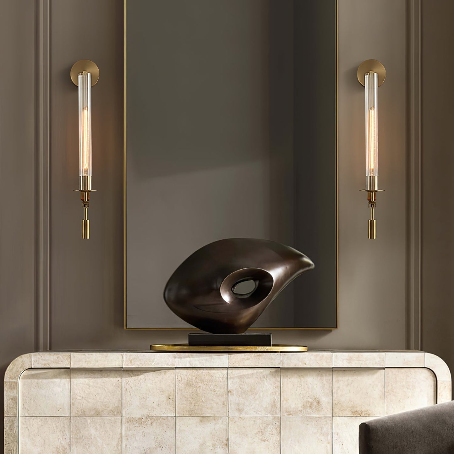 Elegant French Classicism Fontanelle Wall Lamp – Brass & Glass Sconce