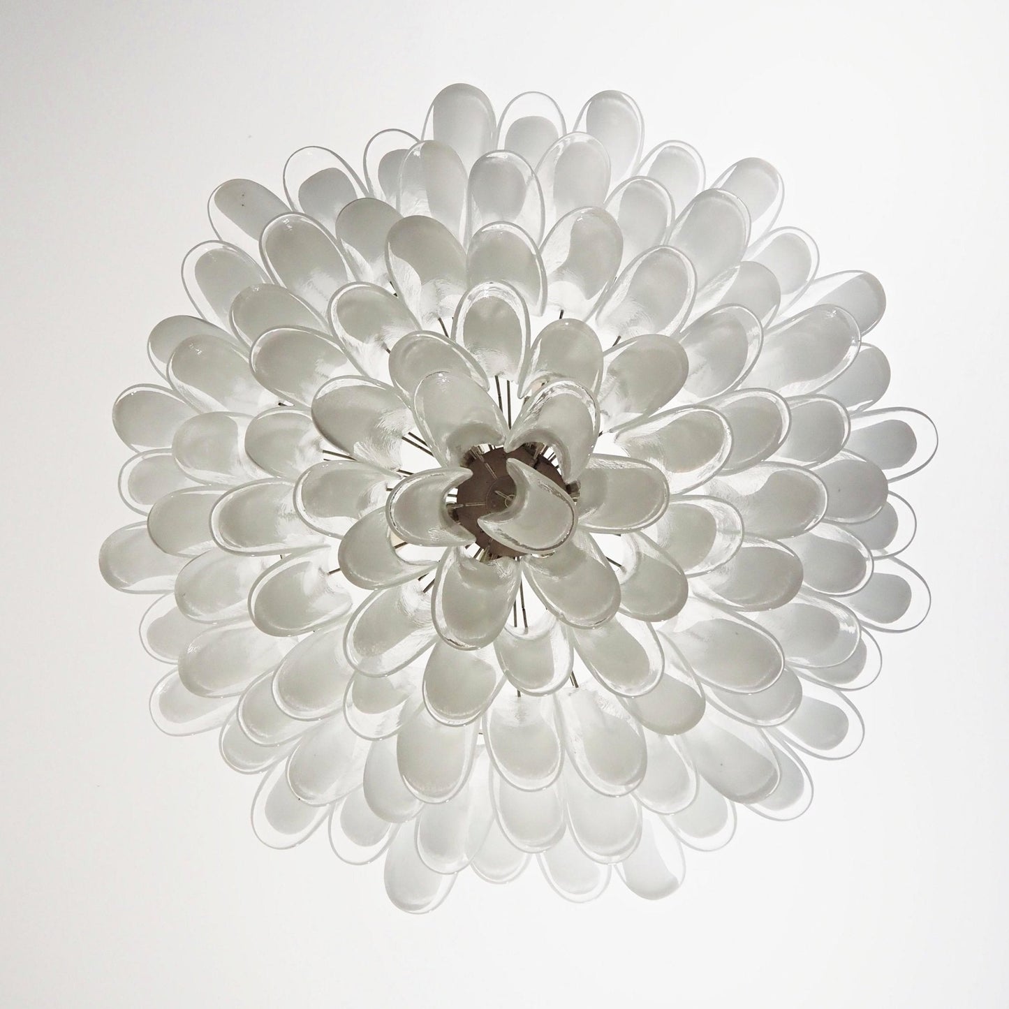 Petals White Murano Chandelier - YIOSI