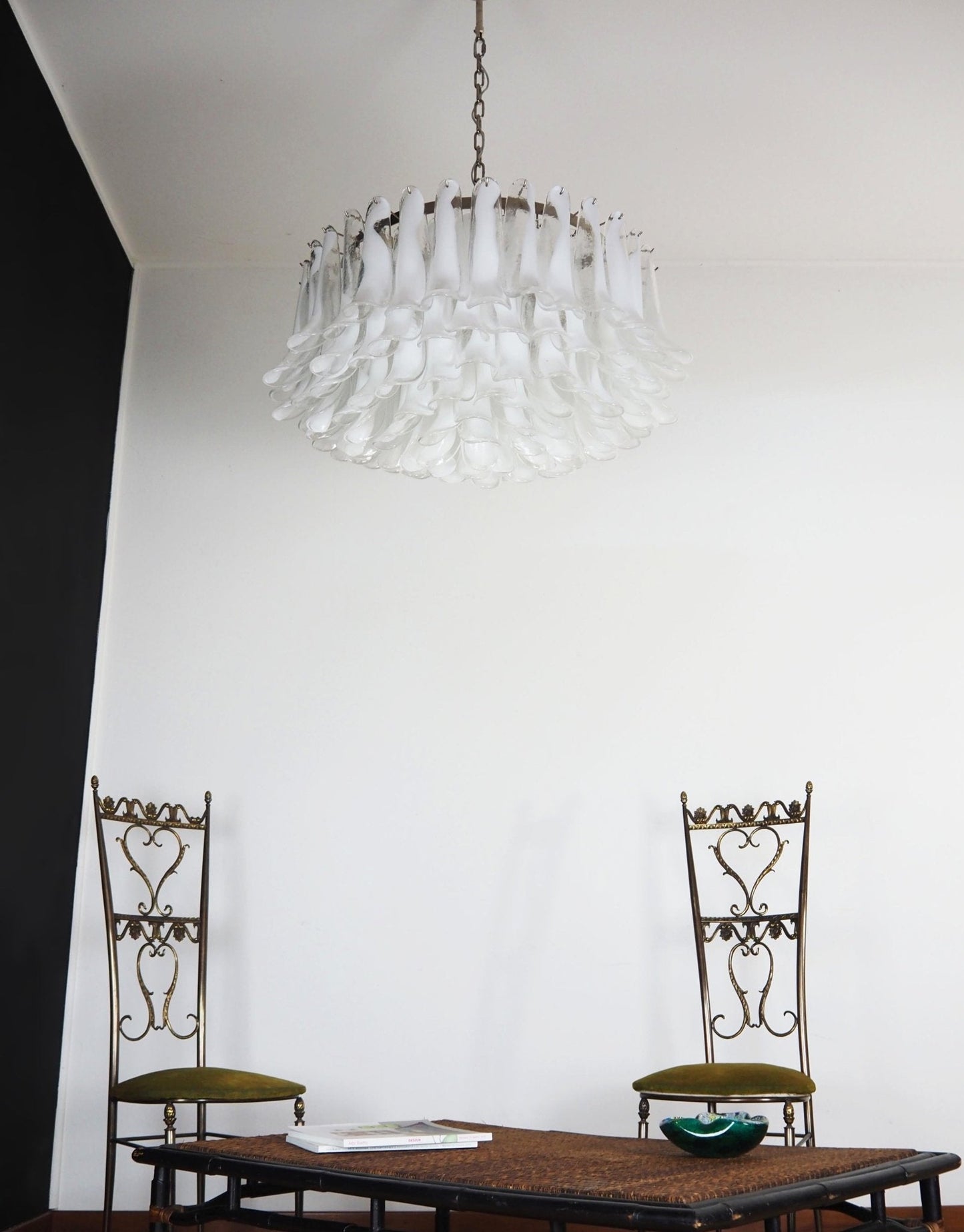 Petals White Murano Chandelier - YIOSI