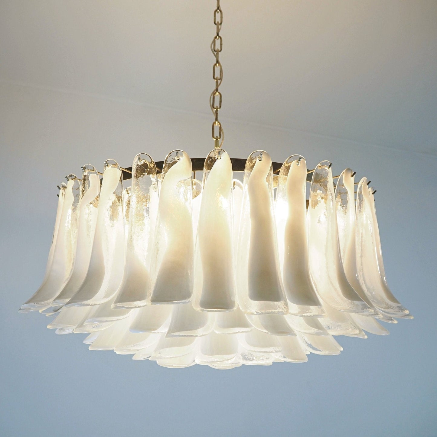 Petals White Murano Chandelier - YIOSI