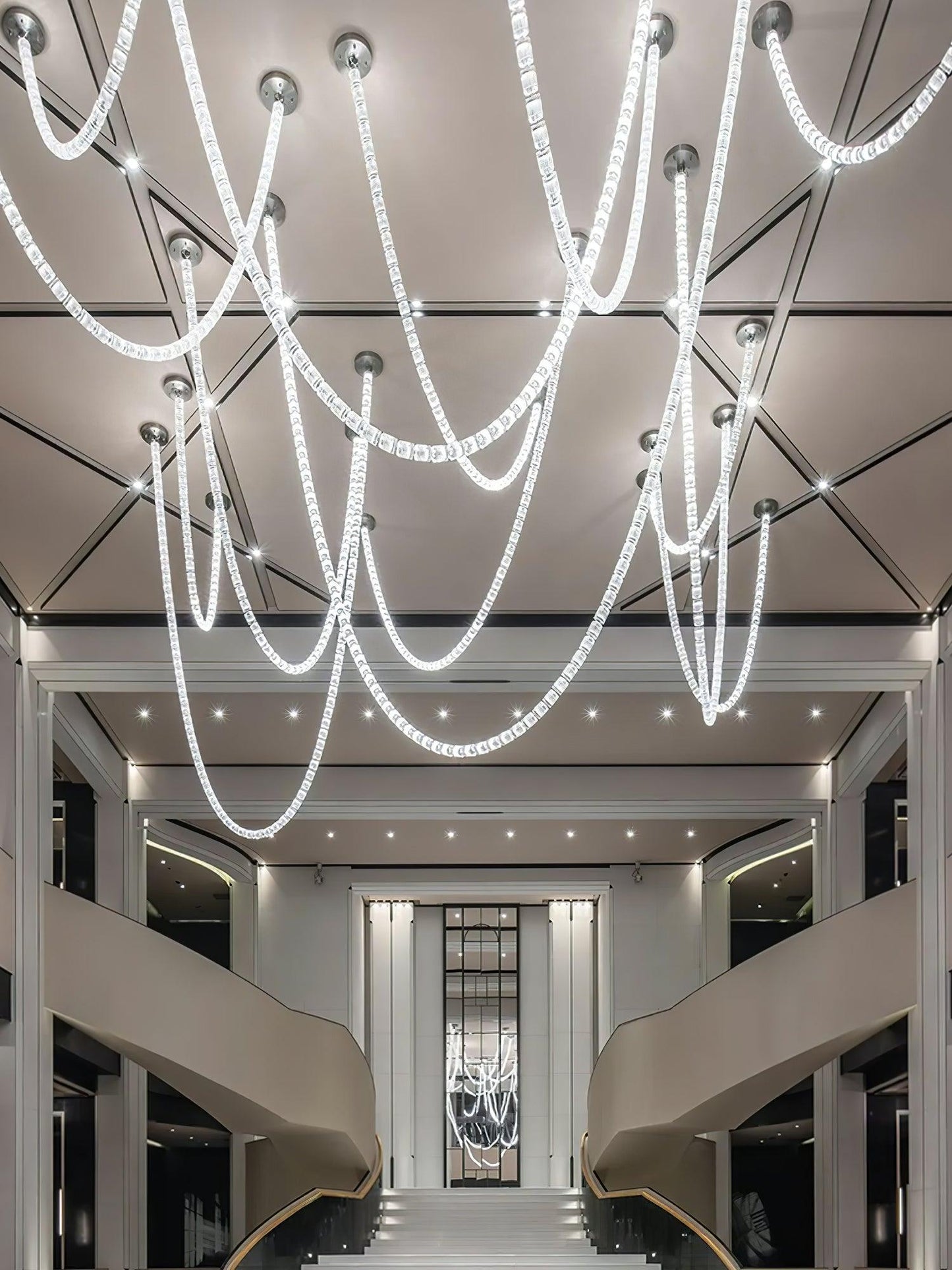 Gabriel Chandelier E - YIOSI
