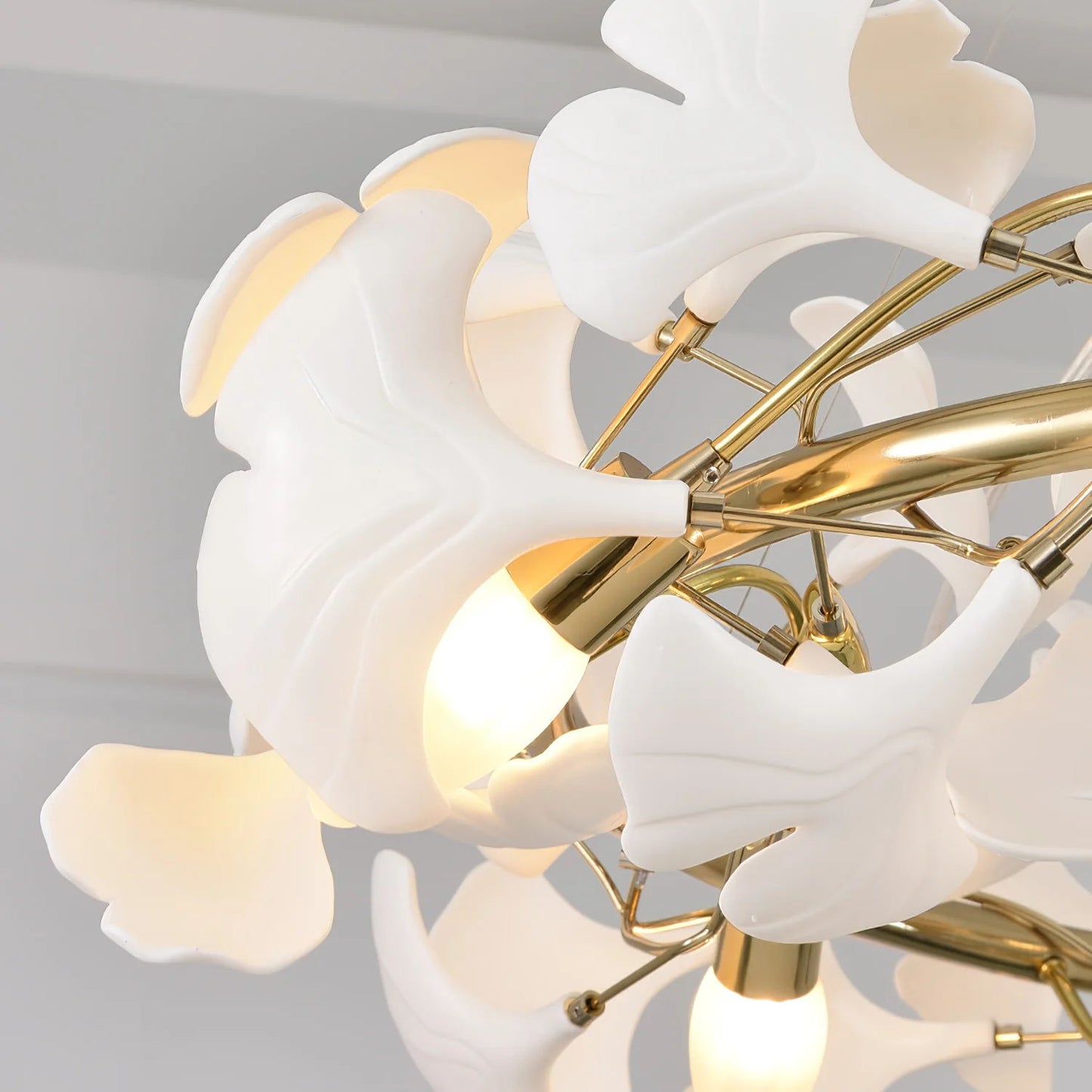 Gold White Leaves Combination Gingko Chandeliers - YIOSI