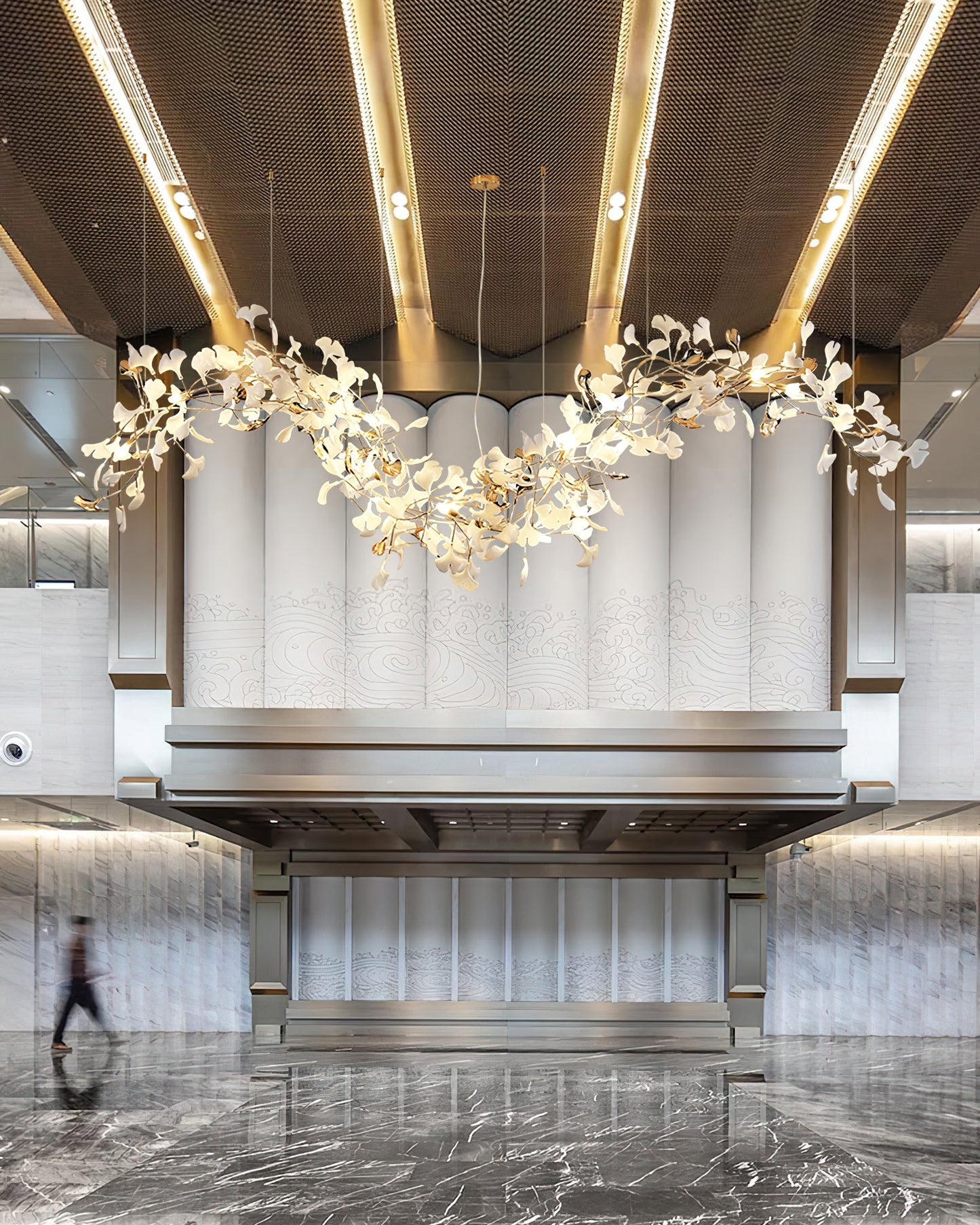 Ginkgo Tip Tlying Chandelier - YIOSI