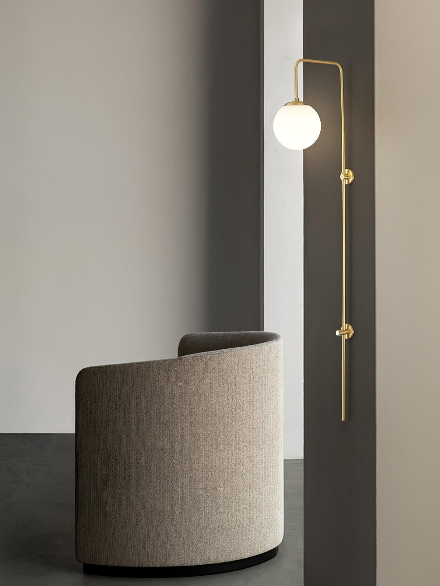 Globe Brass Wall Sconce - YIOSI