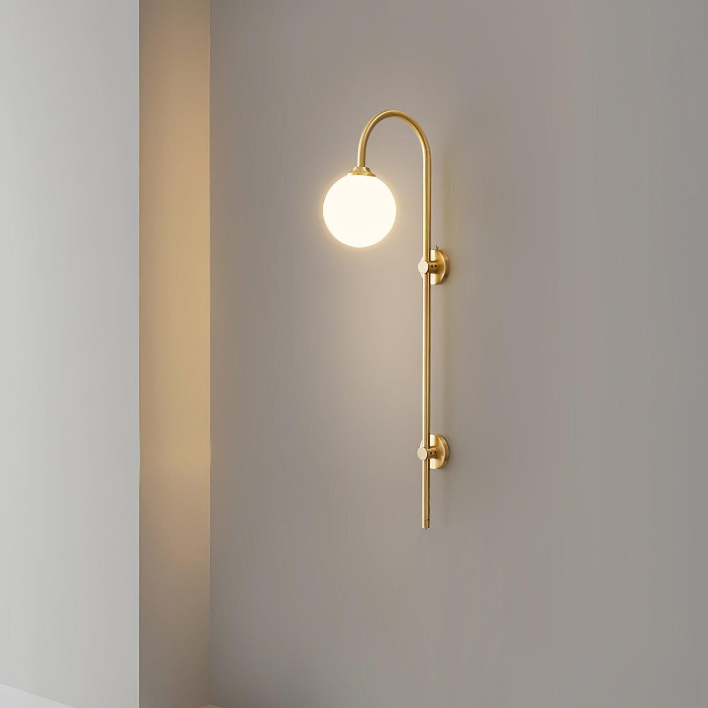 Globe Brass Wall Sconce - YIOSI
