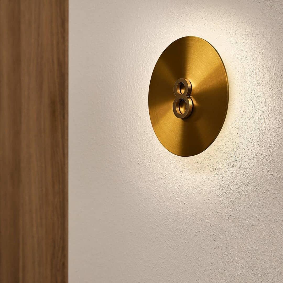 Gossa Wall Lamp Modern Brass Metal Halo Light
