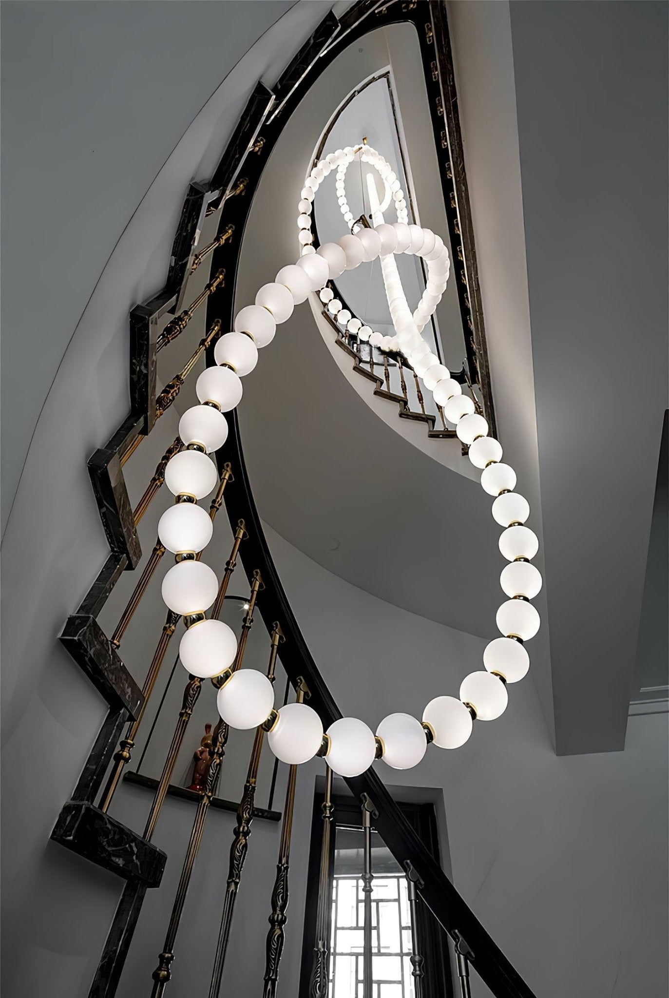 Halti Necklace Acrylic Chandelier - YIOSI