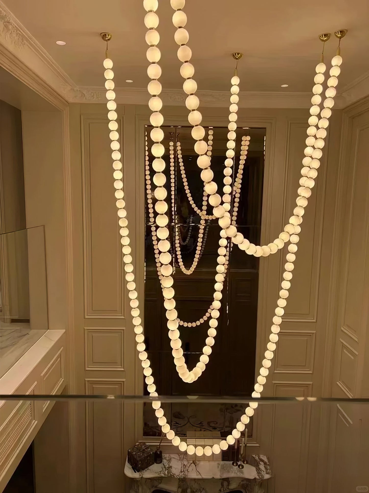 Halti Necklace Acrylic Chandelier - YIOSI