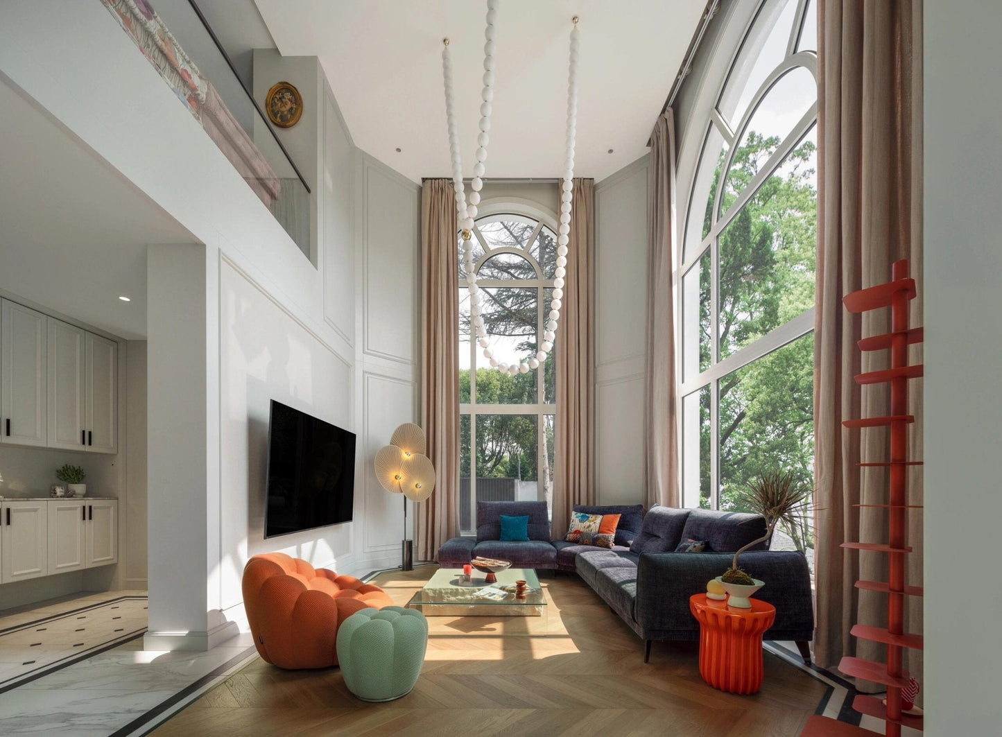 Halti Necklace Acrylic Chandelier - YIOSI