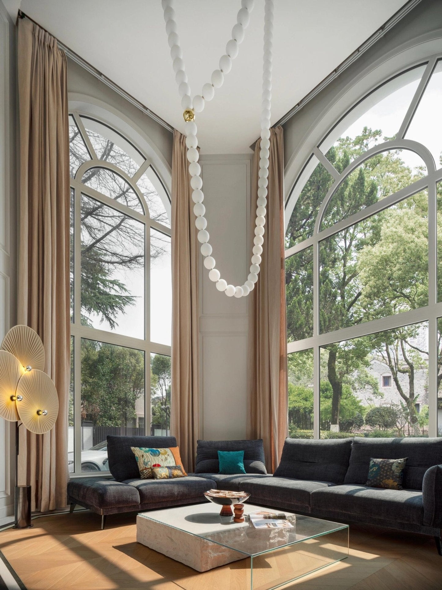 Halti Necklace Acrylic Chandelier - YIOSI