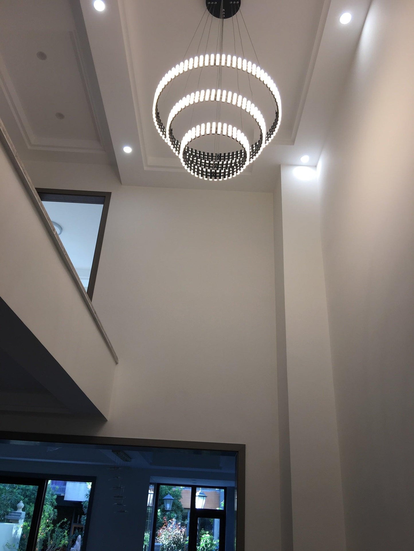 Hanging LED Chandelier - YIOSI