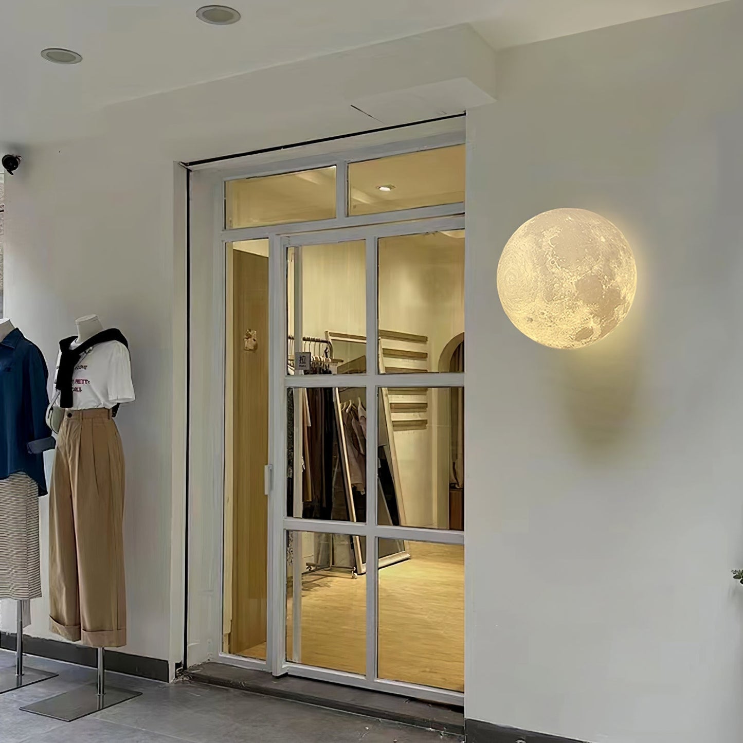 Vakkerlight Hemisphere Moon Wall Lamp – 3D Lunar Light for Home Décor