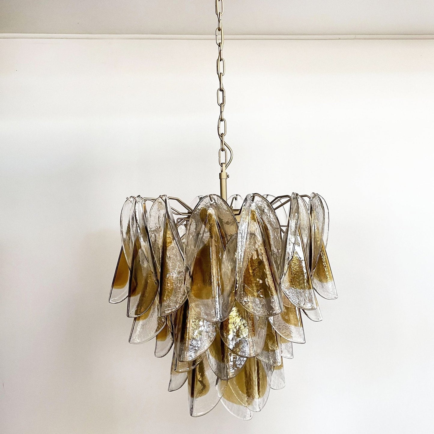Isabella Murano Chandelier - YIOSI