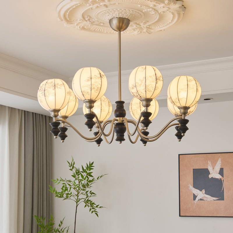 Juliette Chandelier - YIOSI