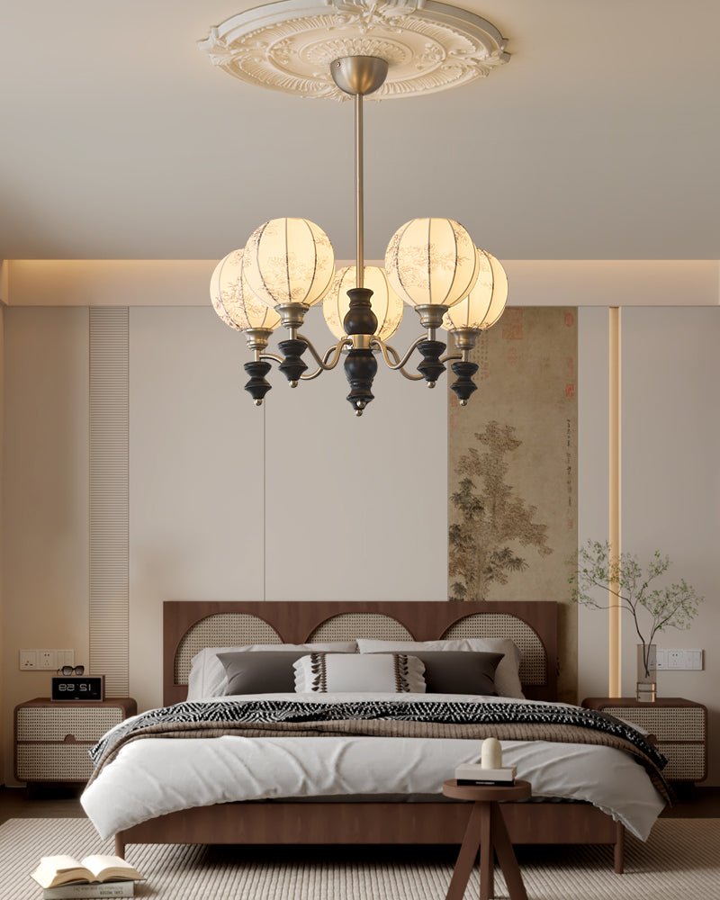 Juliette Chandelier - YIOSI