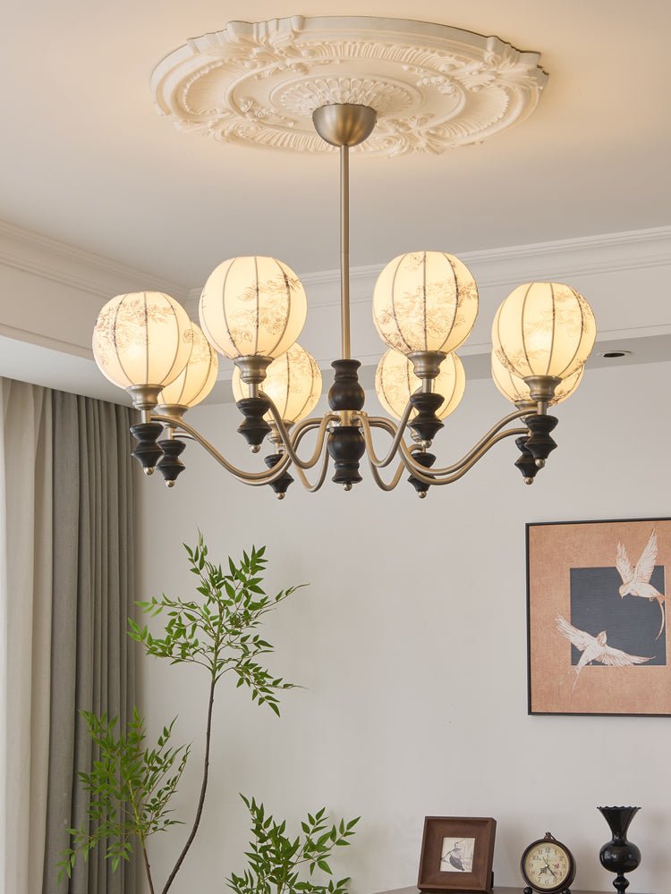 Juliette Chandelier - YIOSI