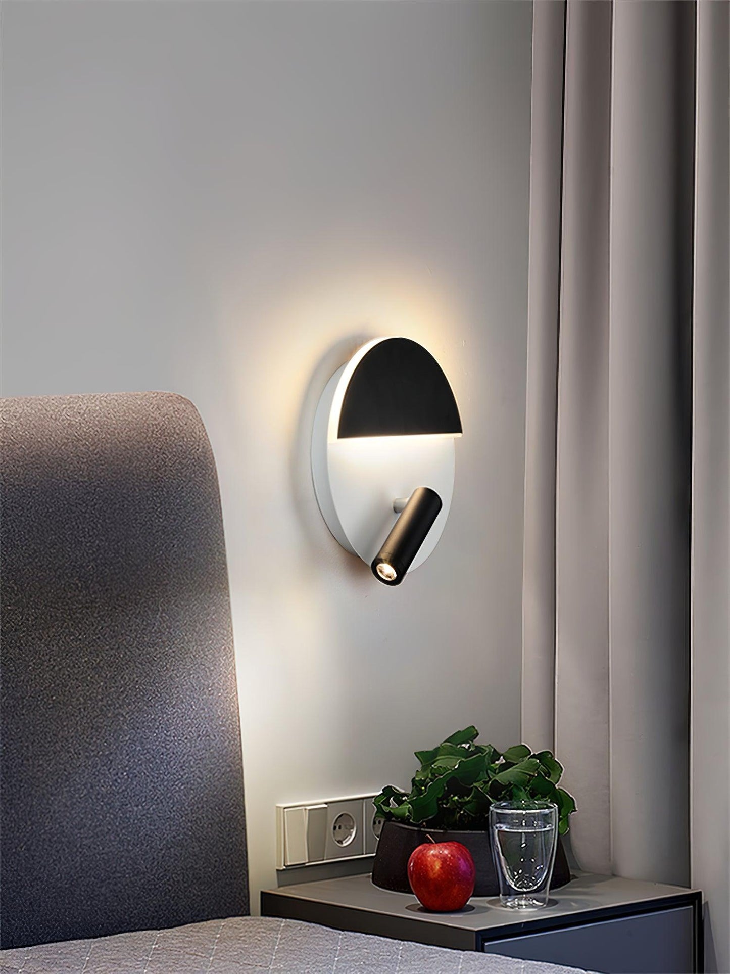 Kneeland Rotatable Wall Lamp - YIOSI