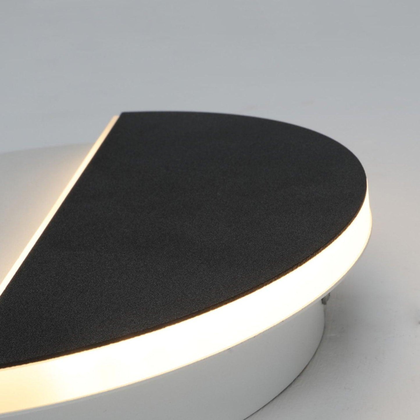 Kneeland Rotatable Wall Lamp - YIOSI