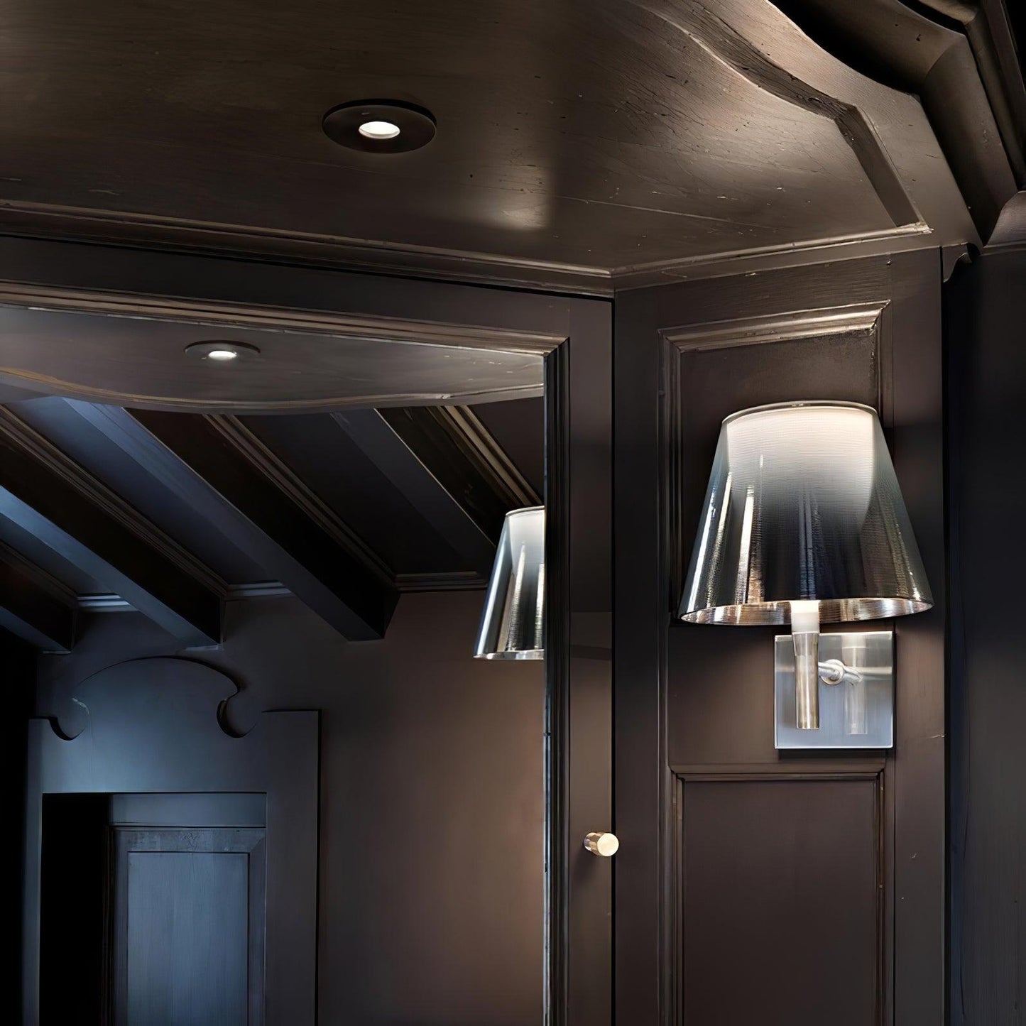 Chrome Prism Wall Lamp - YIOSI