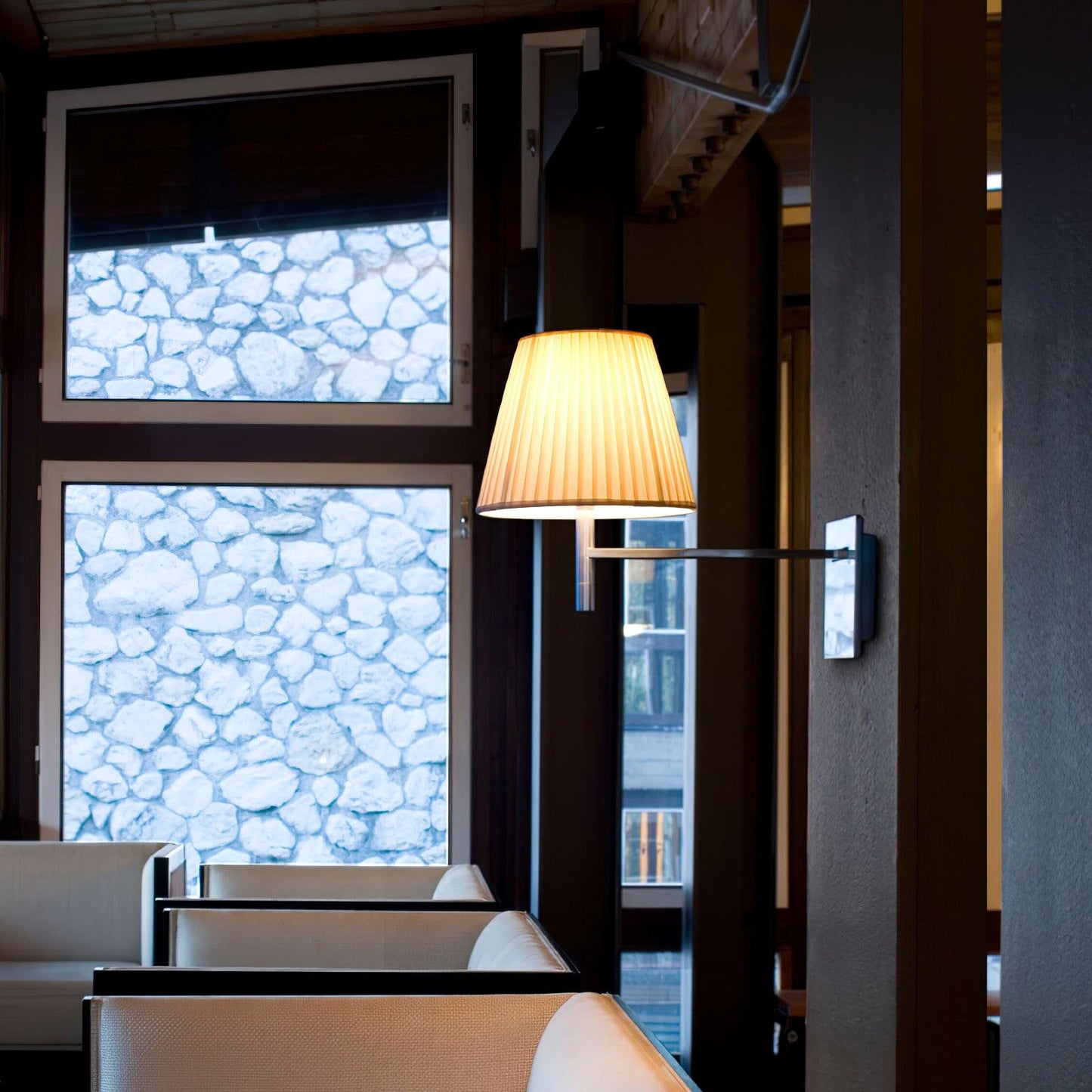 Chrome Prism Wall Lamp - YIOSI