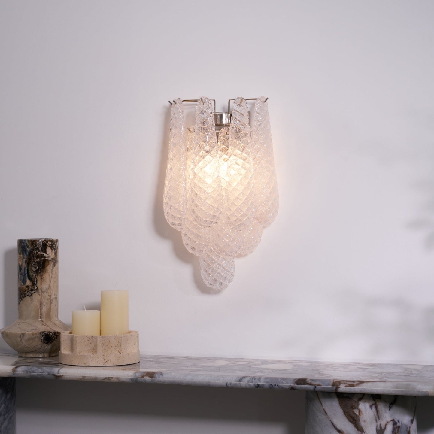 Lagoon Bloom Wall Lamp - YIOSI
