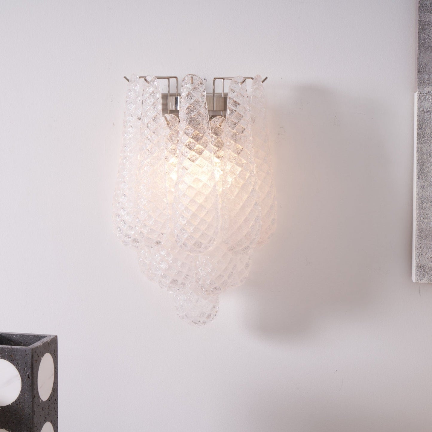 Lagoon Bloom Wall Lamp - YIOSI