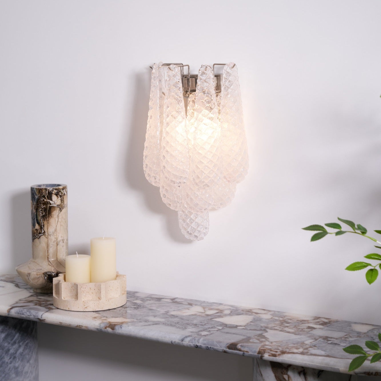 Lagoon Bloom Wall Lamp - YIOSI