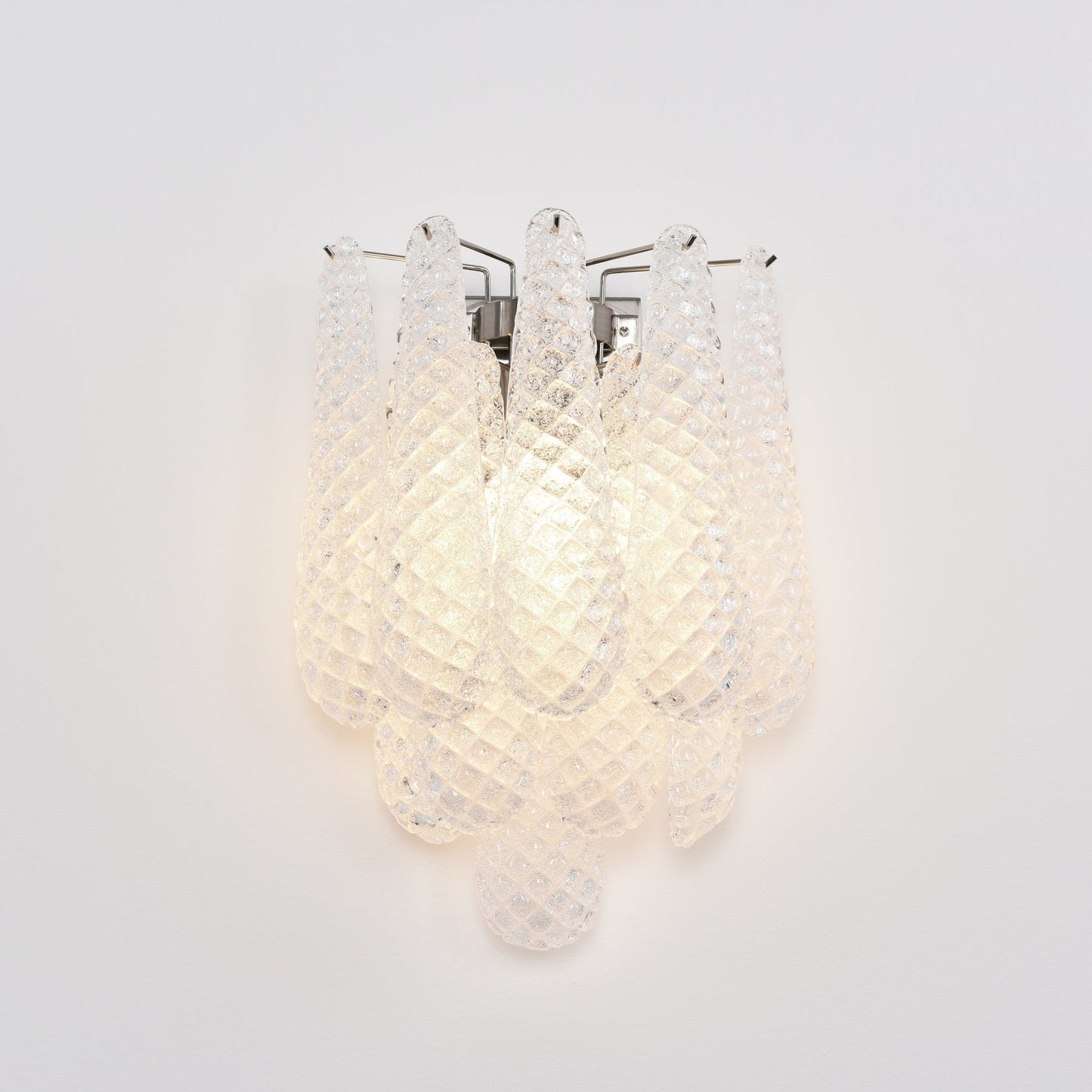 Lagoon Bloom Wall Lamp - YIOSI