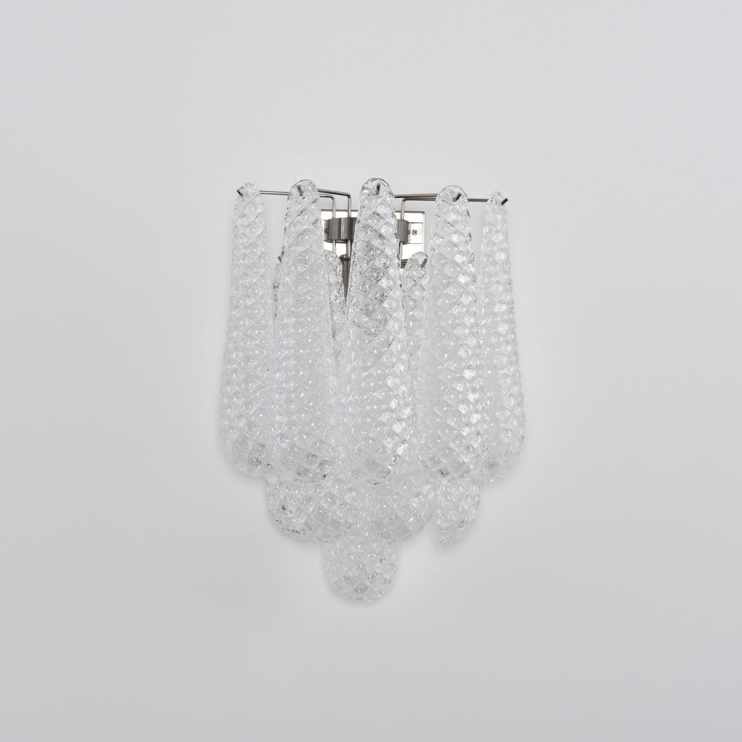 Lagoon Bloom Wall Lamp - YIOSI