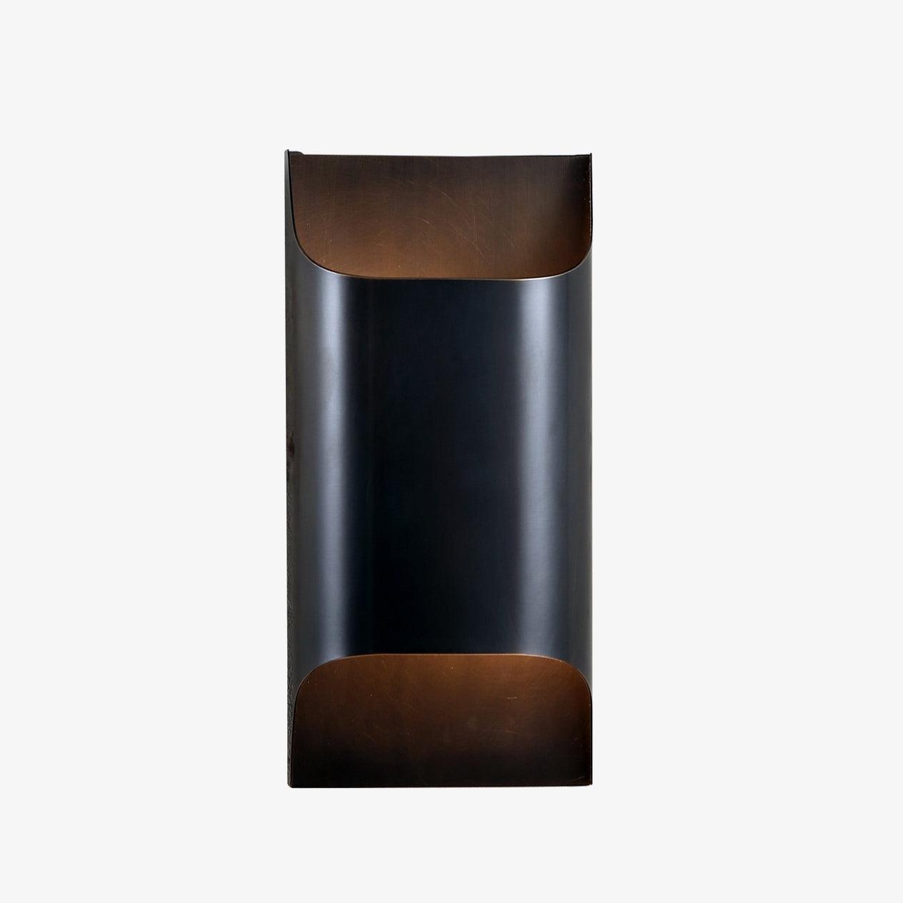 Leclerc Brass Wall Lamp – Polished Brass & Matte Black Sconce