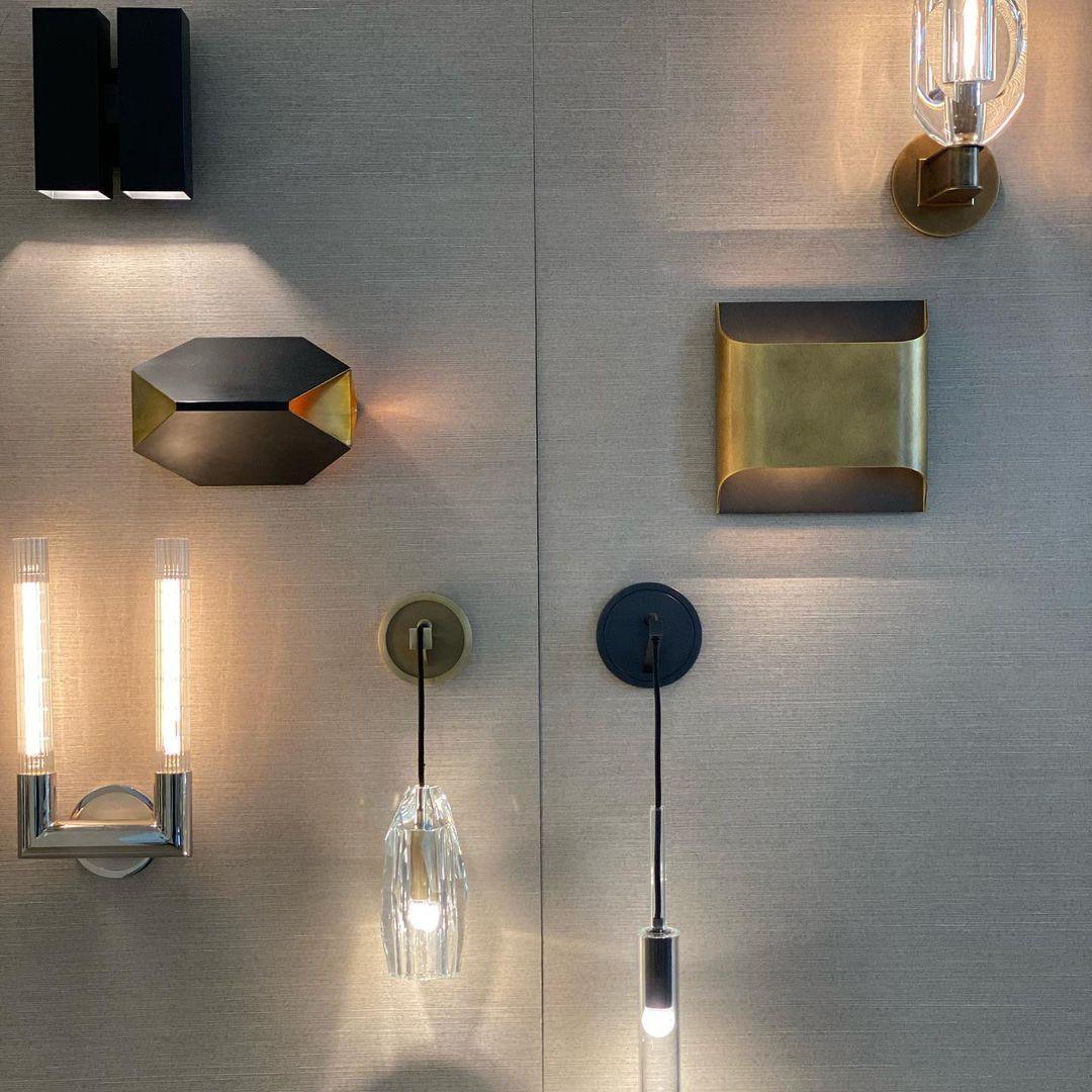 Leclerc Brass Wall Lamp – Polished Brass & Matte Black Sconce