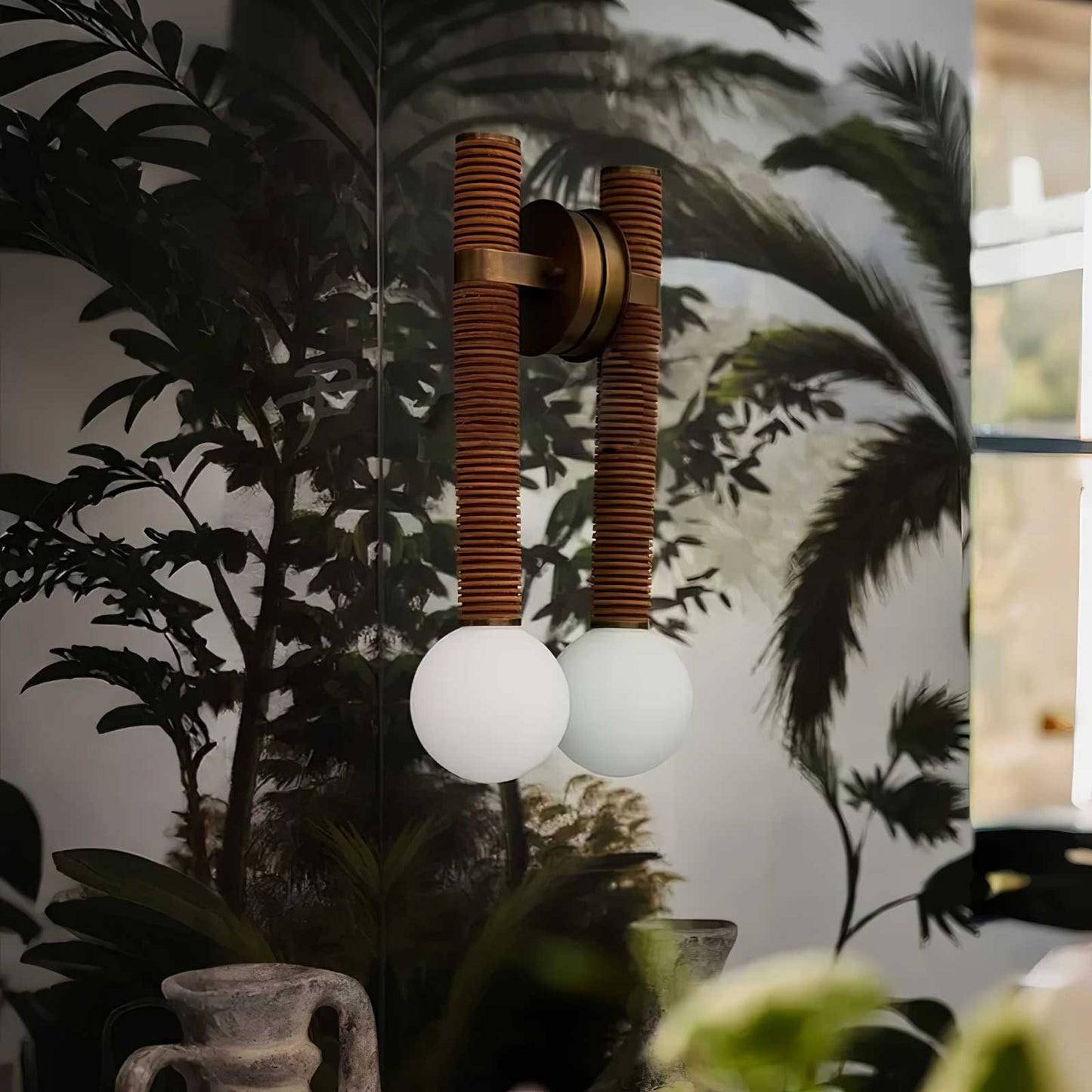 Lestro Wall Light - YIOSI