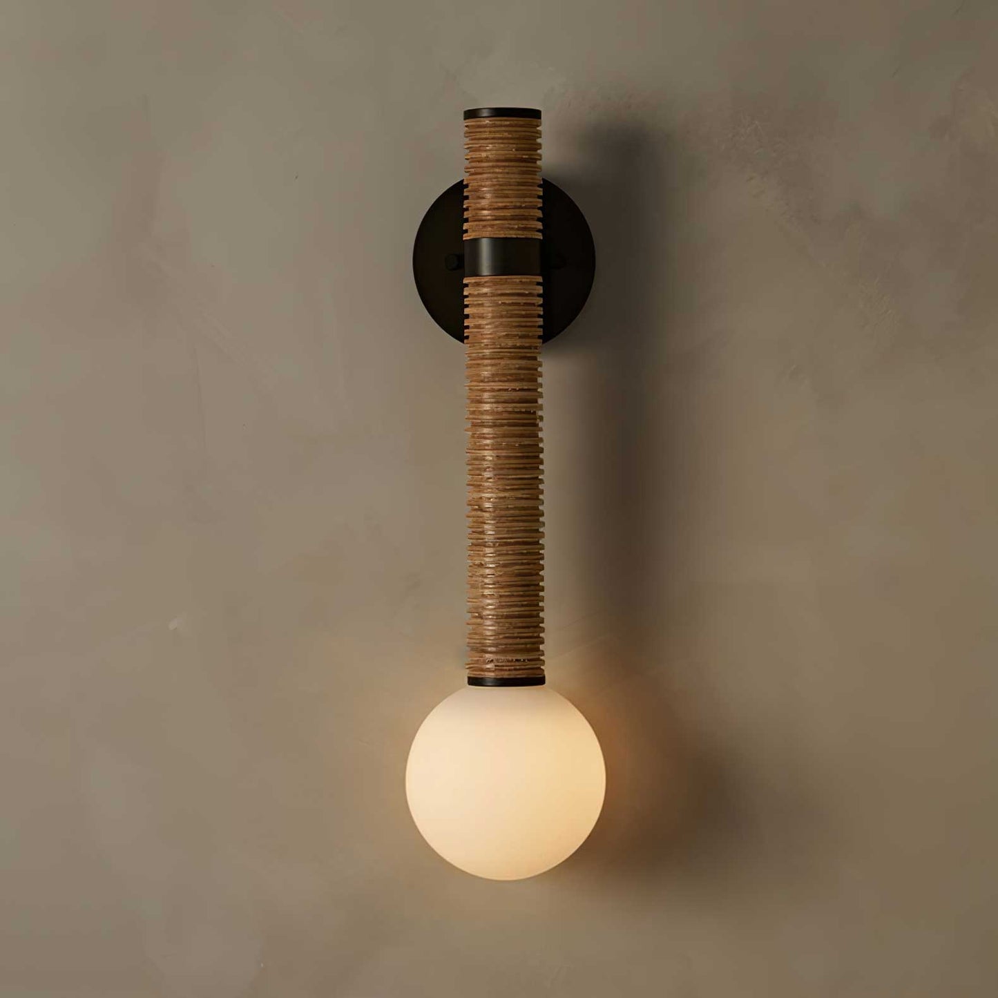 Lestro Wall Light - YIOSI