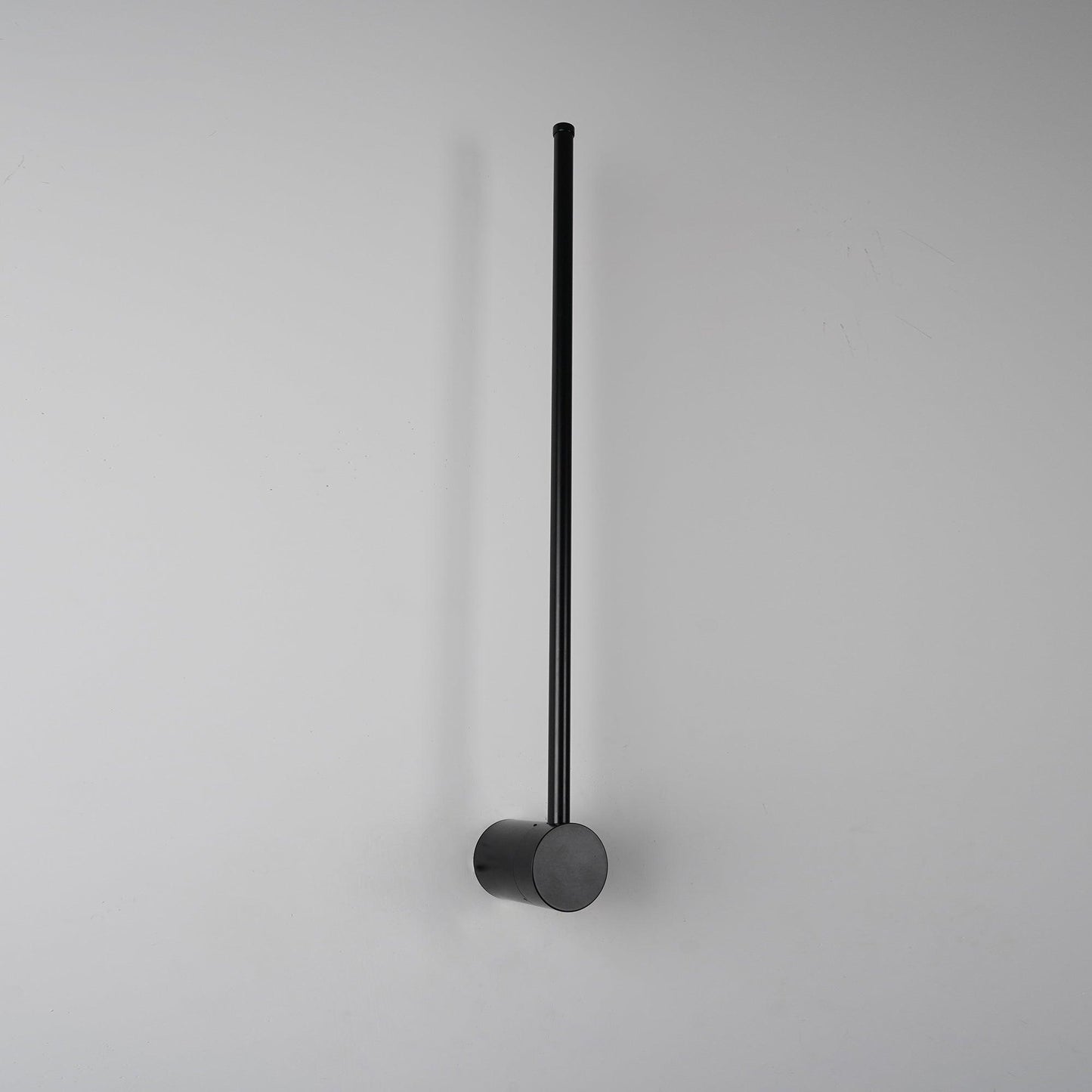Slim Linear LED Wall Light – Adjustable Length, Dimmable, Modern Finish