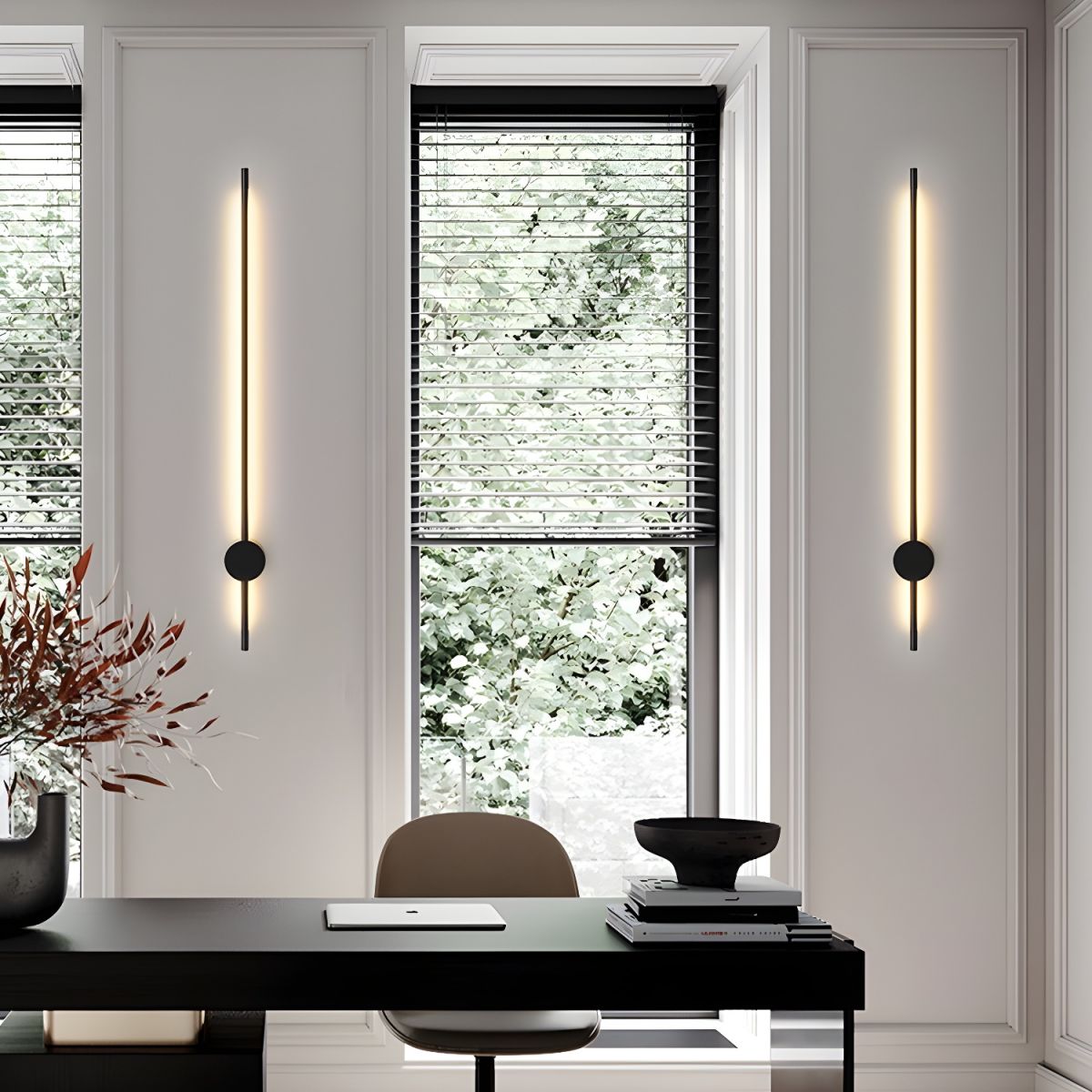 Slim Linear LED Wall Light – Adjustable Length, Dimmable, Modern Finish