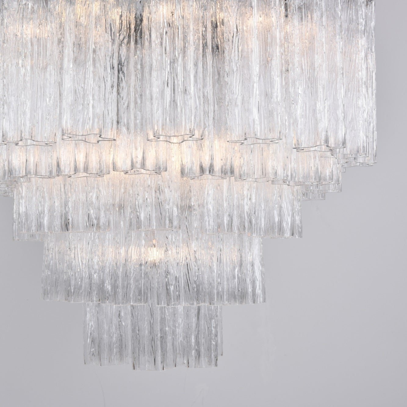 Lucente Murano Chandelier - YIOSI