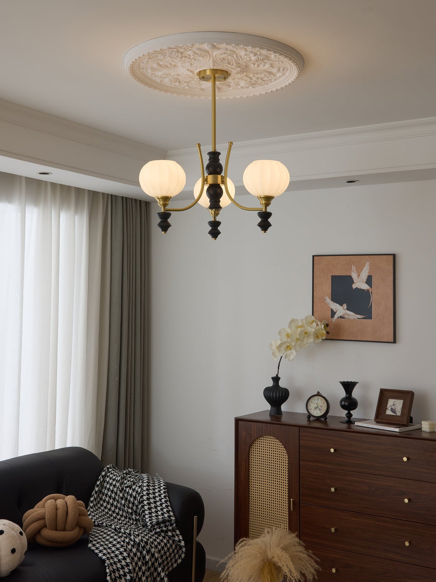 Lucerna Royale Chandelier - YIOSI