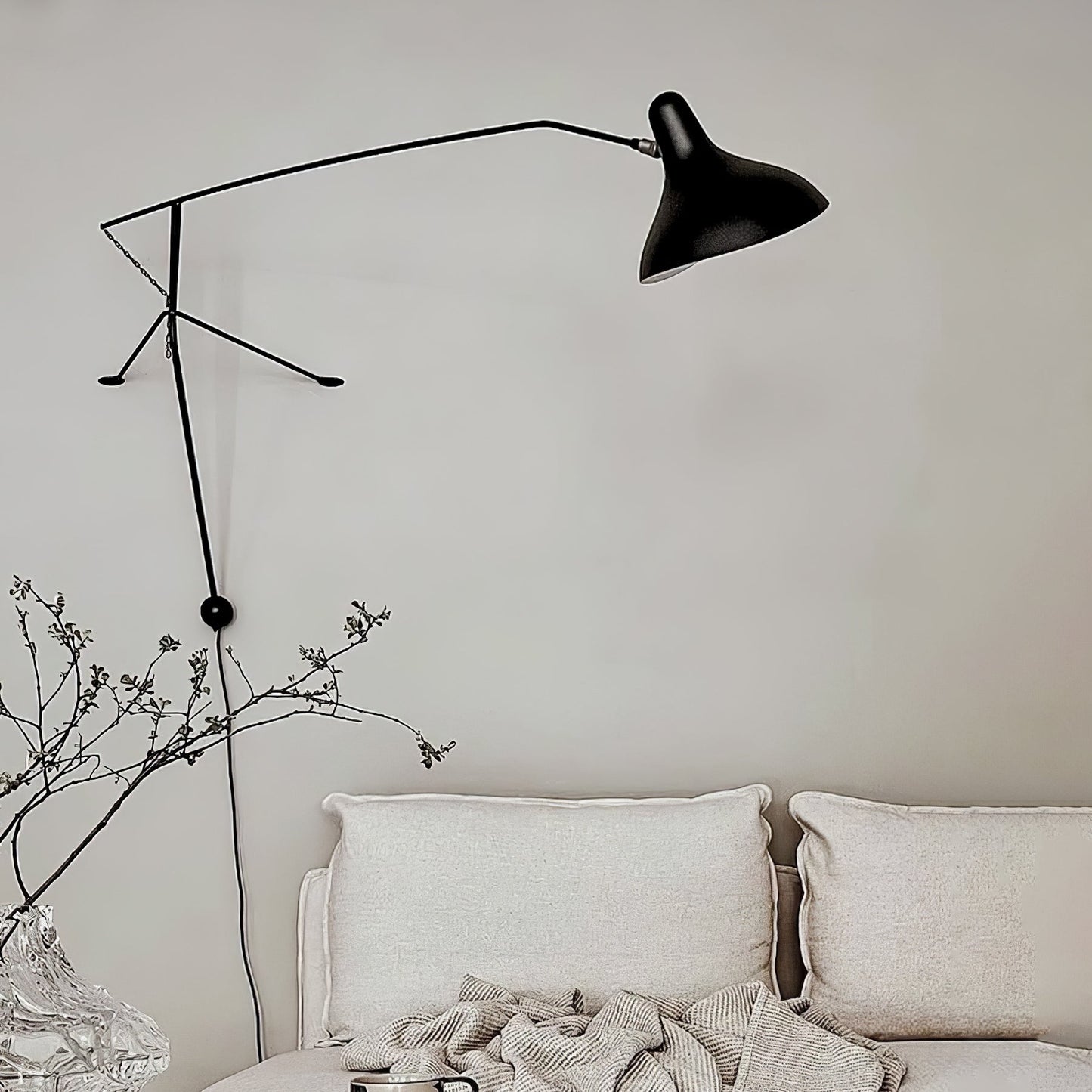 Mantis Arm Wall Lamp - YIOSI