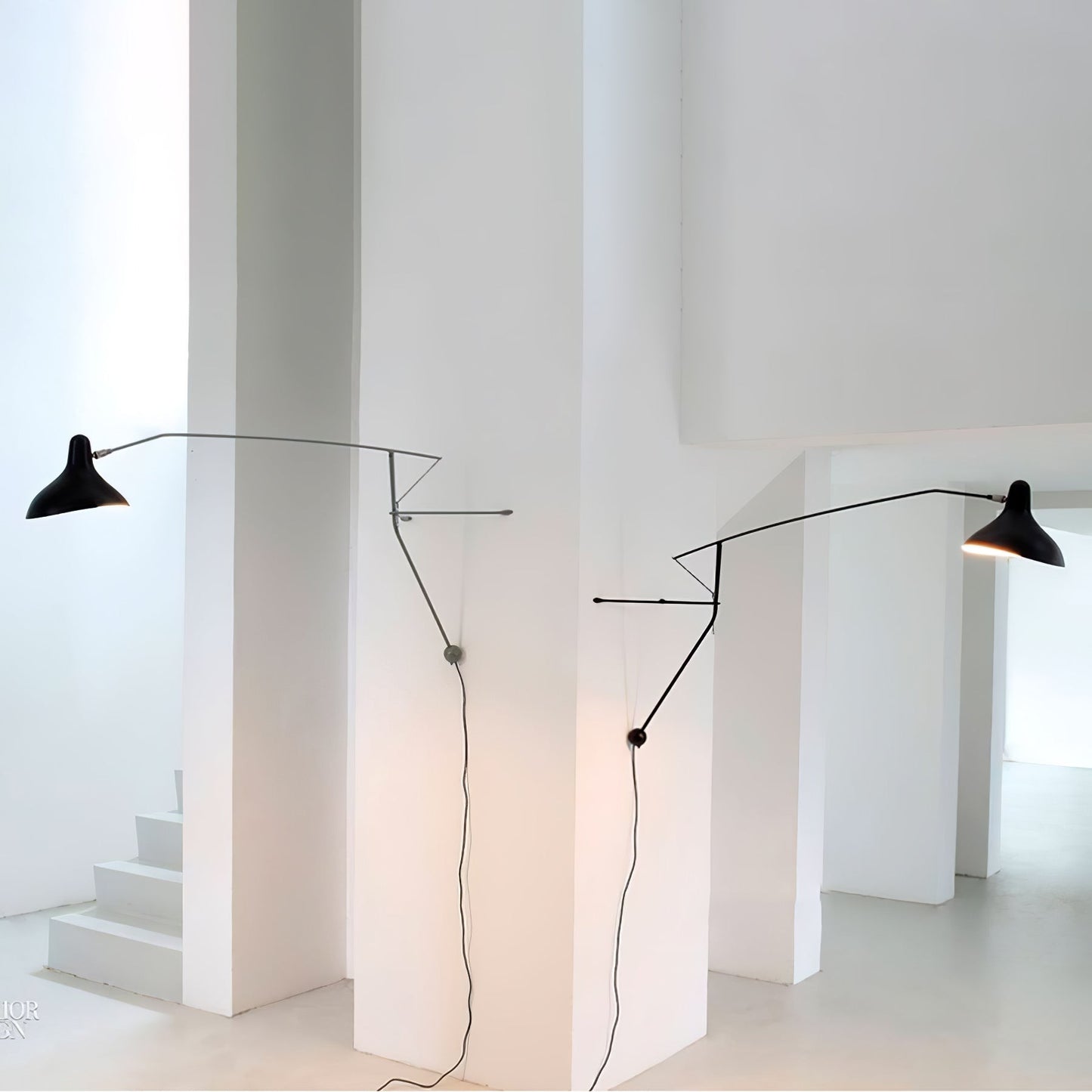 Mantis Arm Wall Lamp - YIOSI