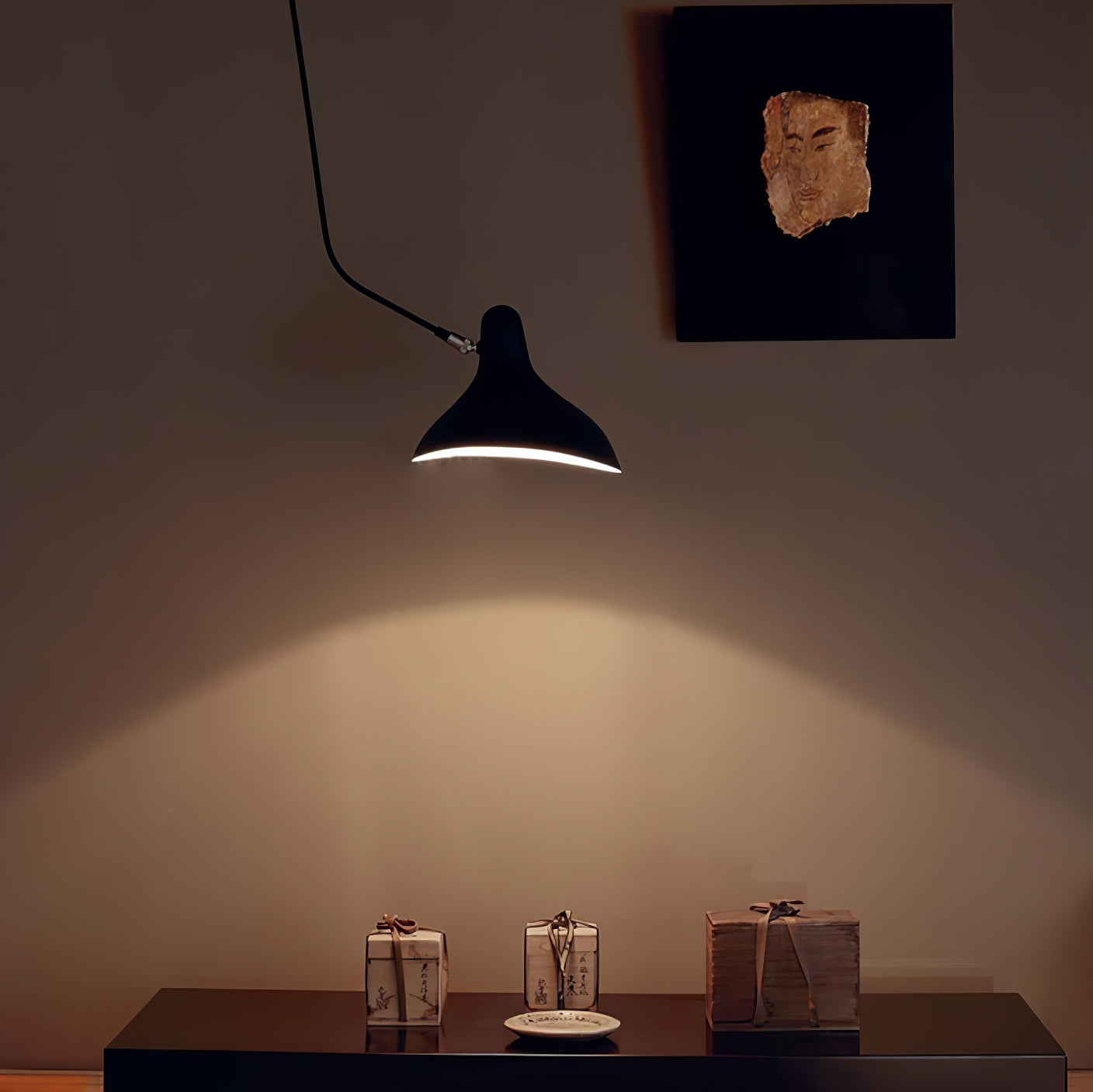 Mantis Arm Wall Lamp - YIOSI