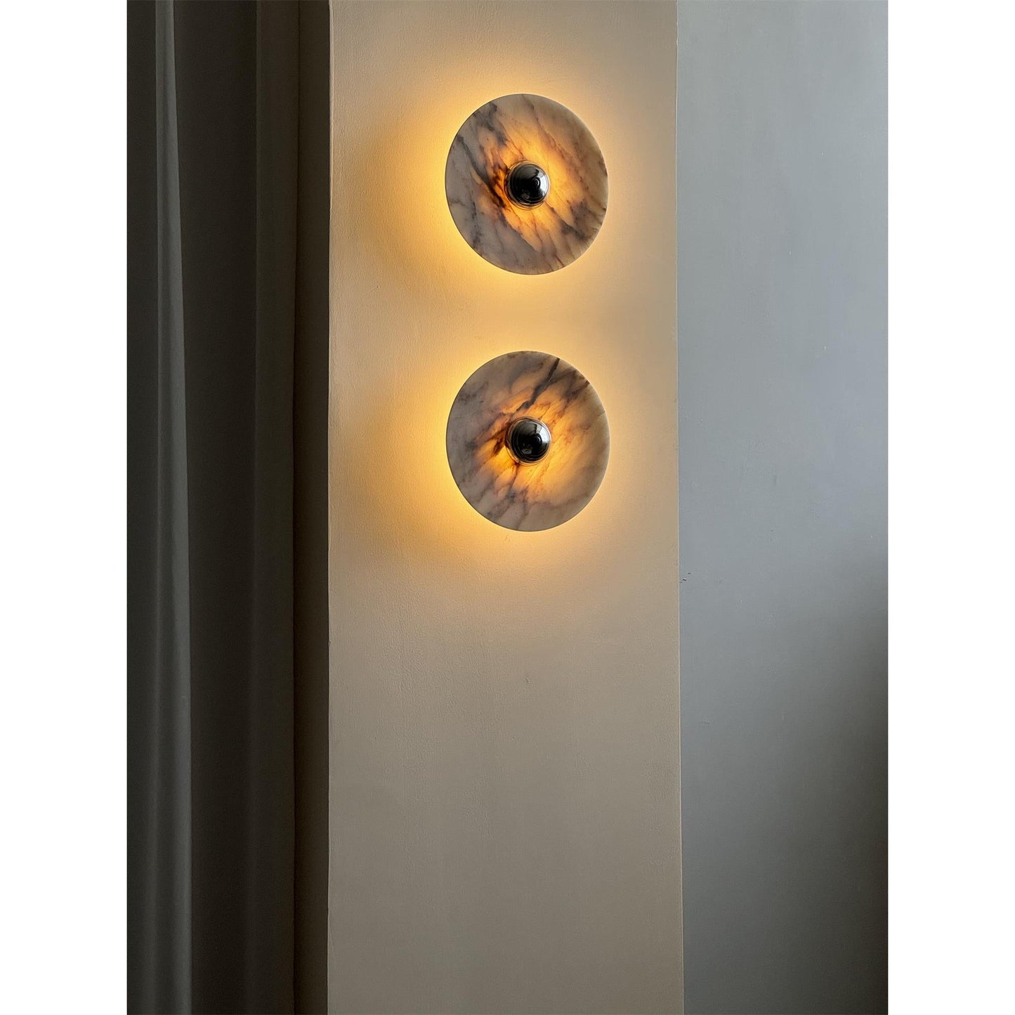 Messier Marble Rechargeable Wall Lamp - YIOSI